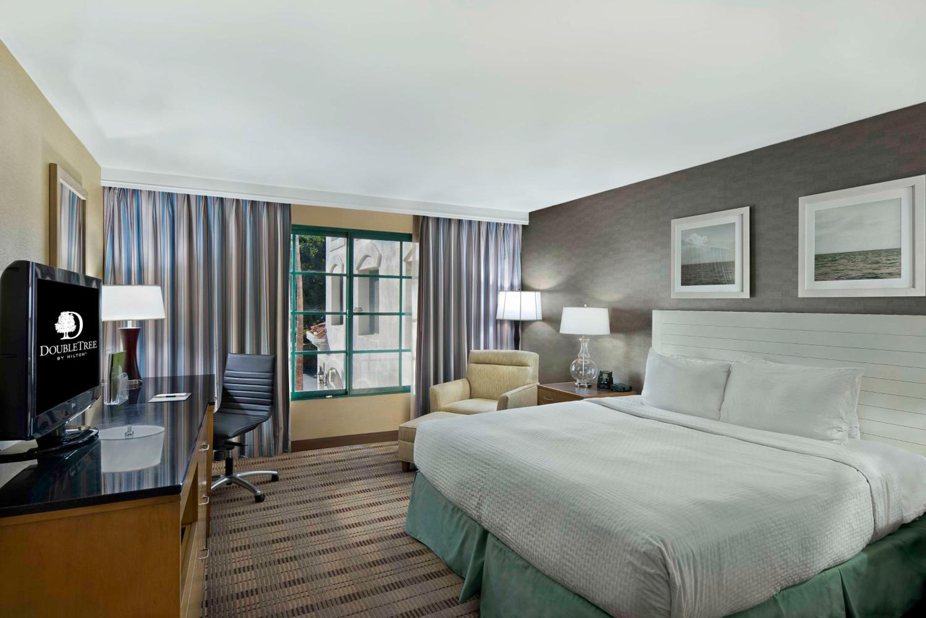 King Room with Marina View - Photo 2