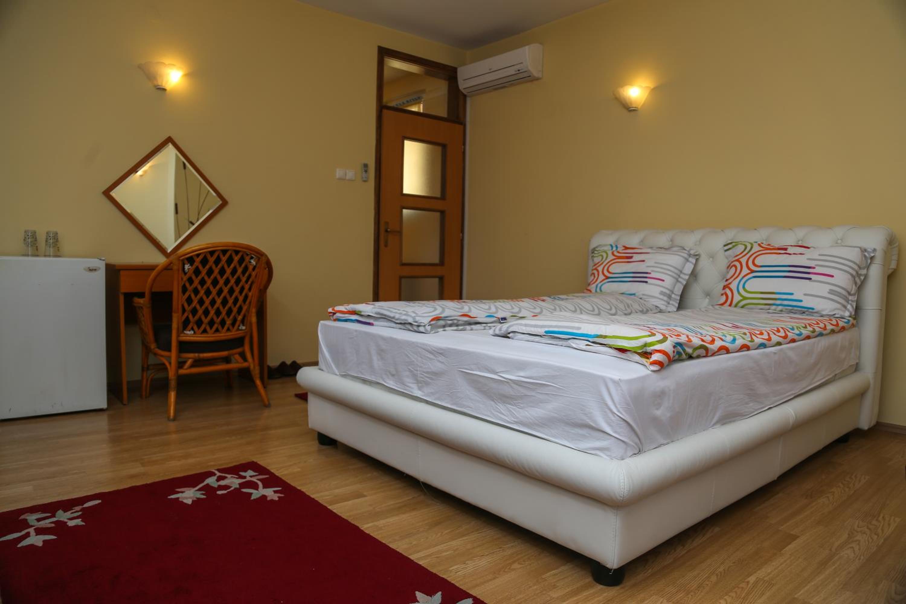 Double or Twin Room photo 2