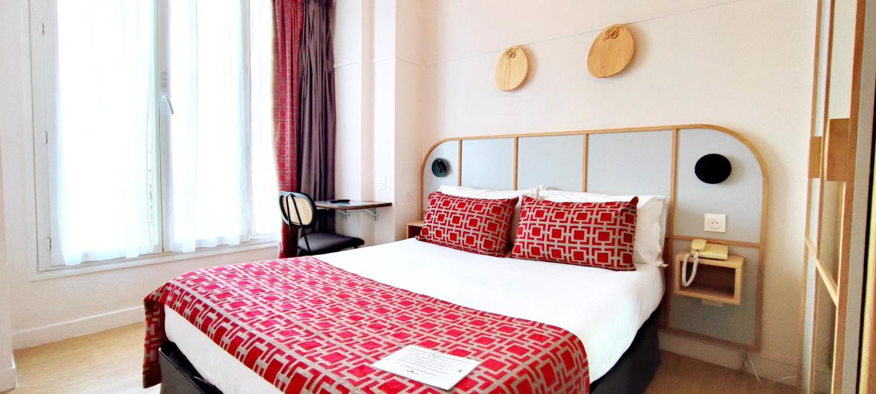 Superior Double or Twin Room, stairs only - Photo 15