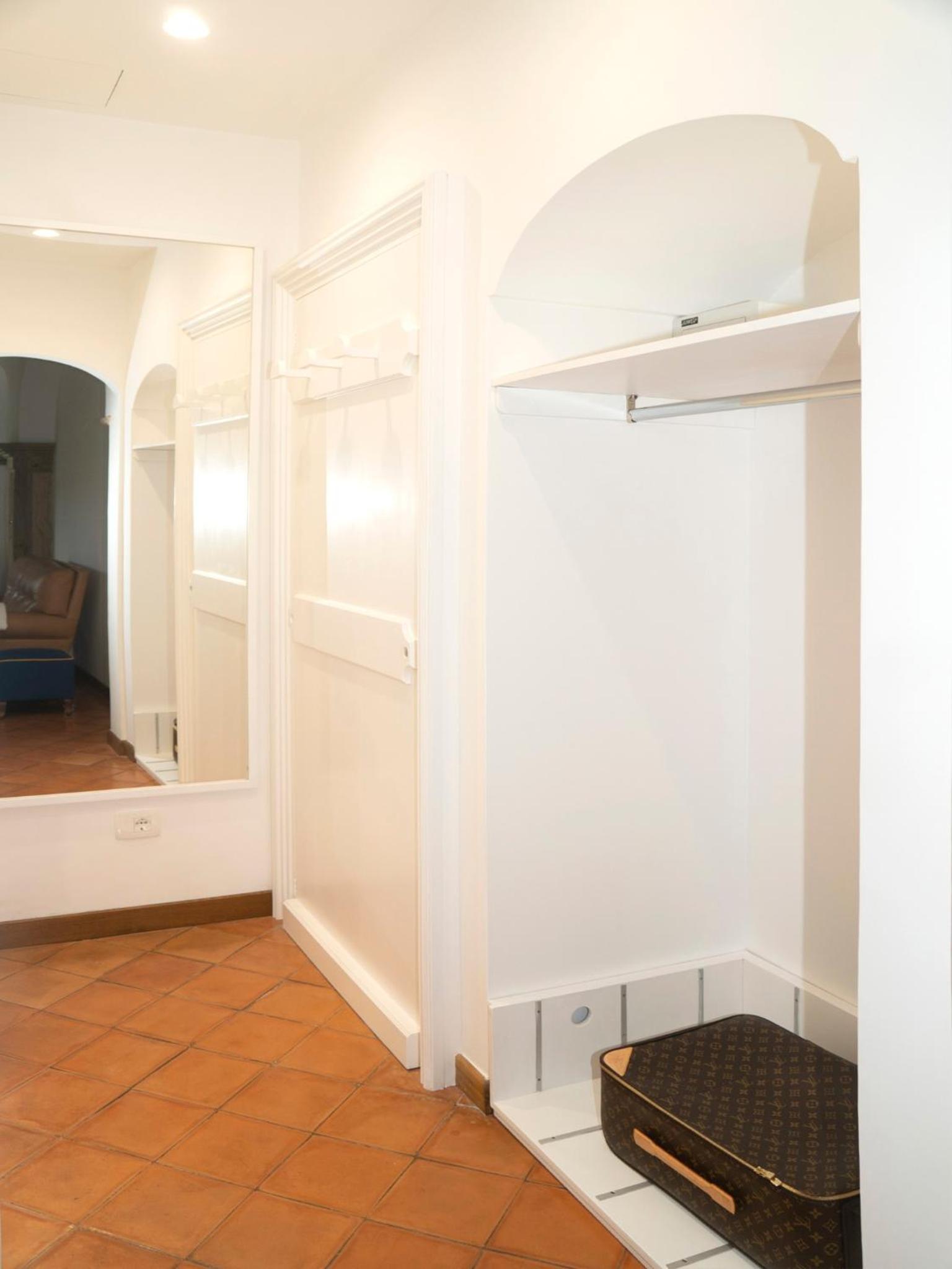 Junior Suite with Garden View - Photo 34