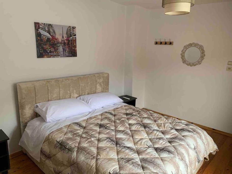 Three-Bedroom Villa photo 1