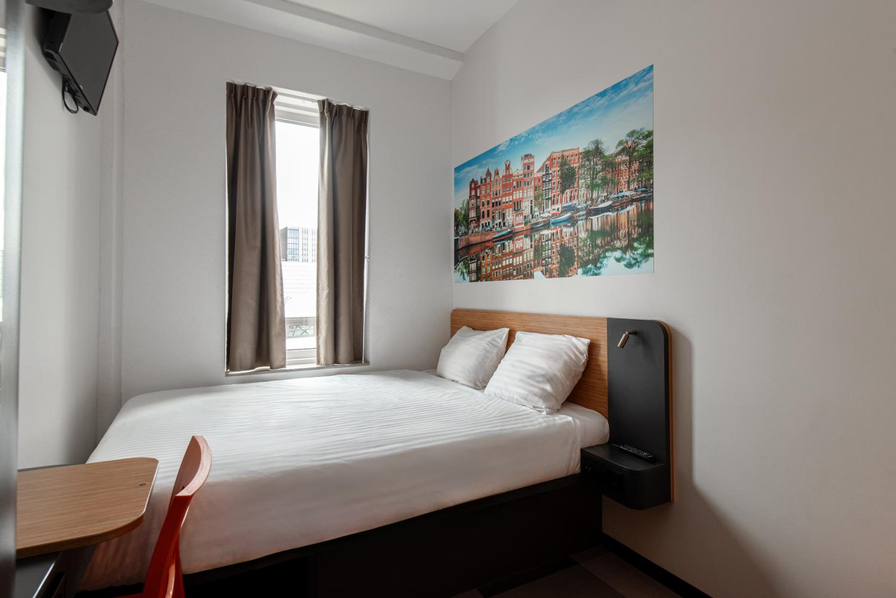 Economy Double Room photo 3