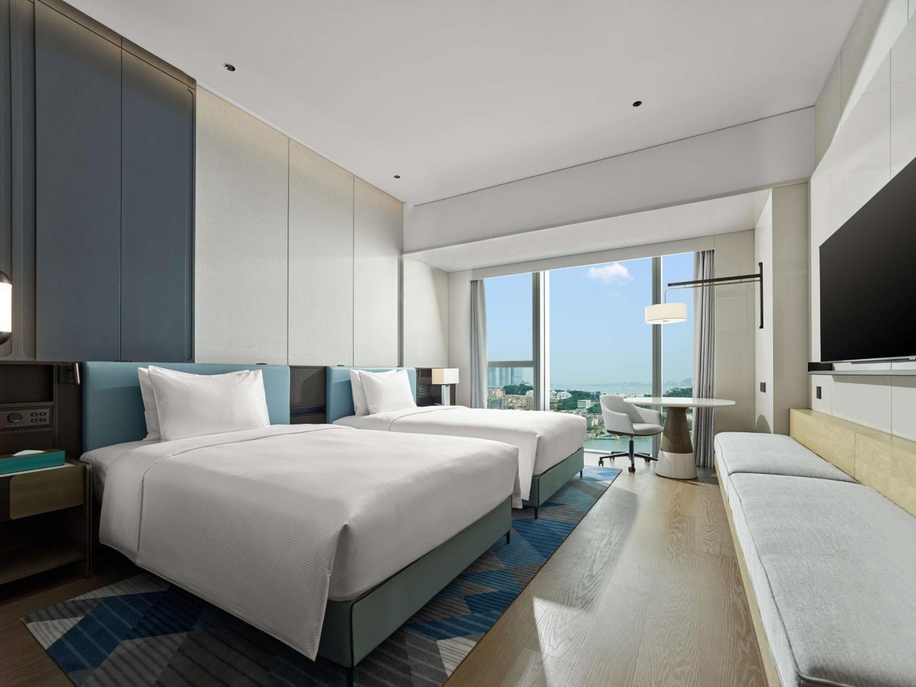 Deluxe Twin Room with Sea View - Photo 1
