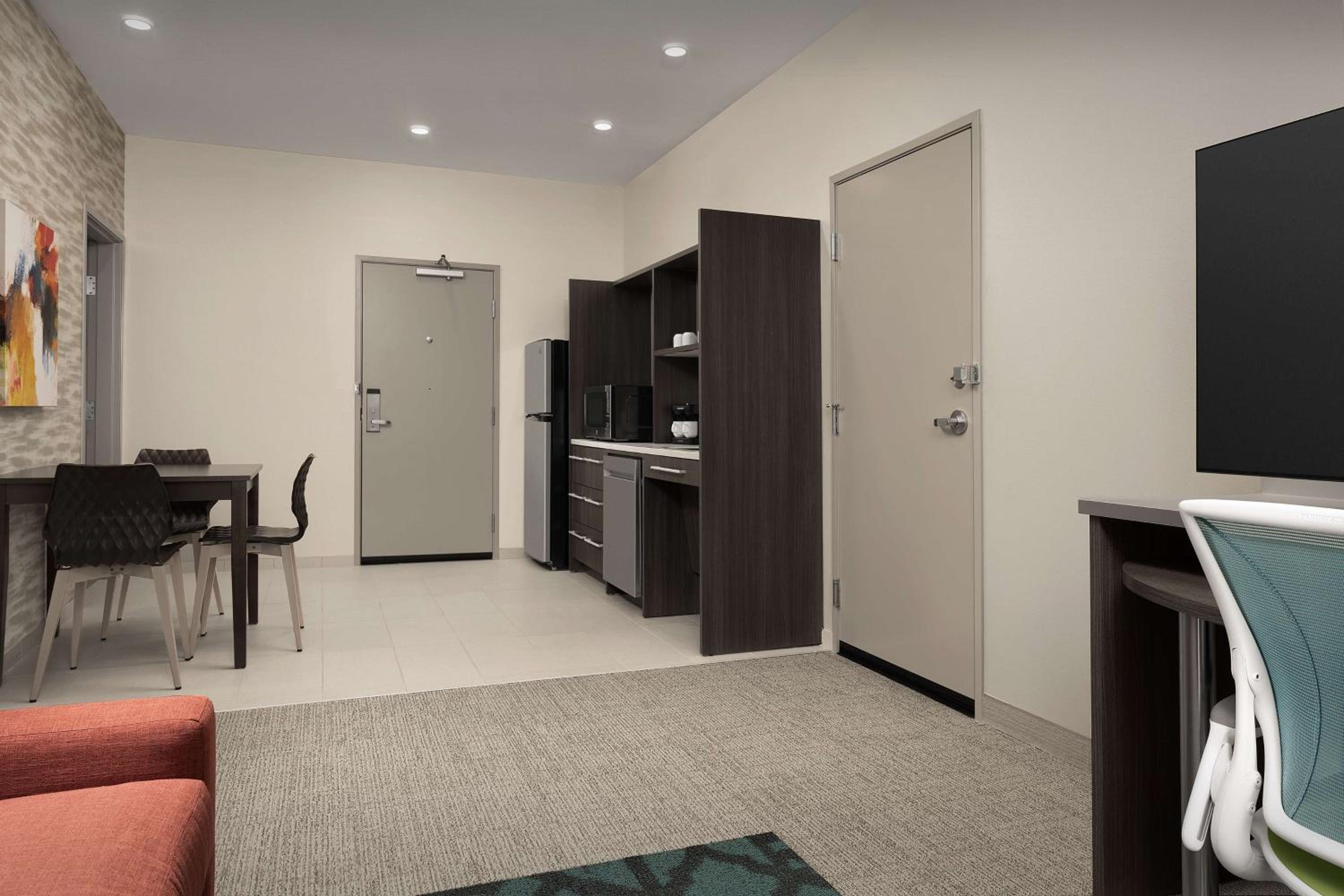 King Studio Suite - Hearing Access