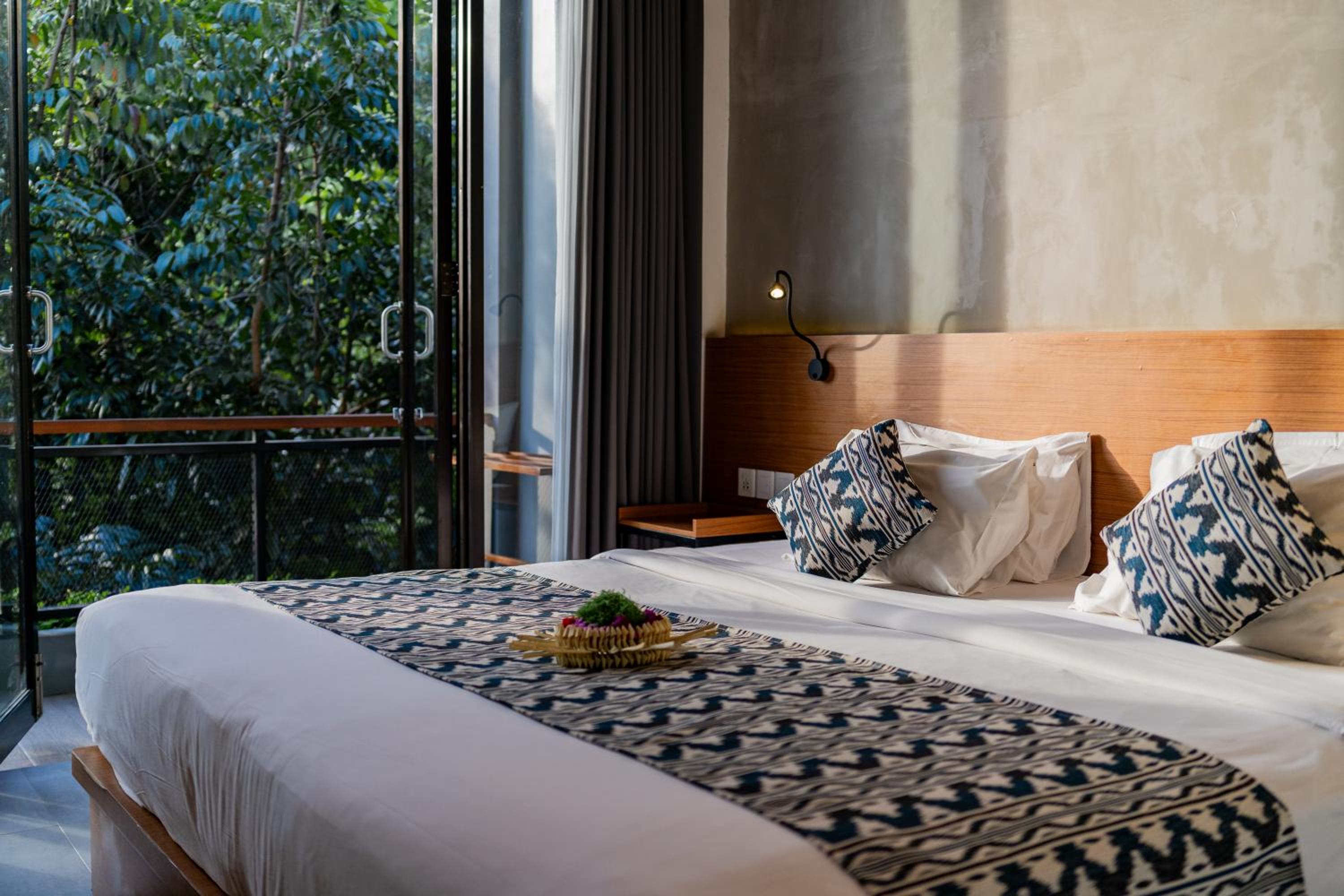 Deluxe Room with Jungle view - Photo 9