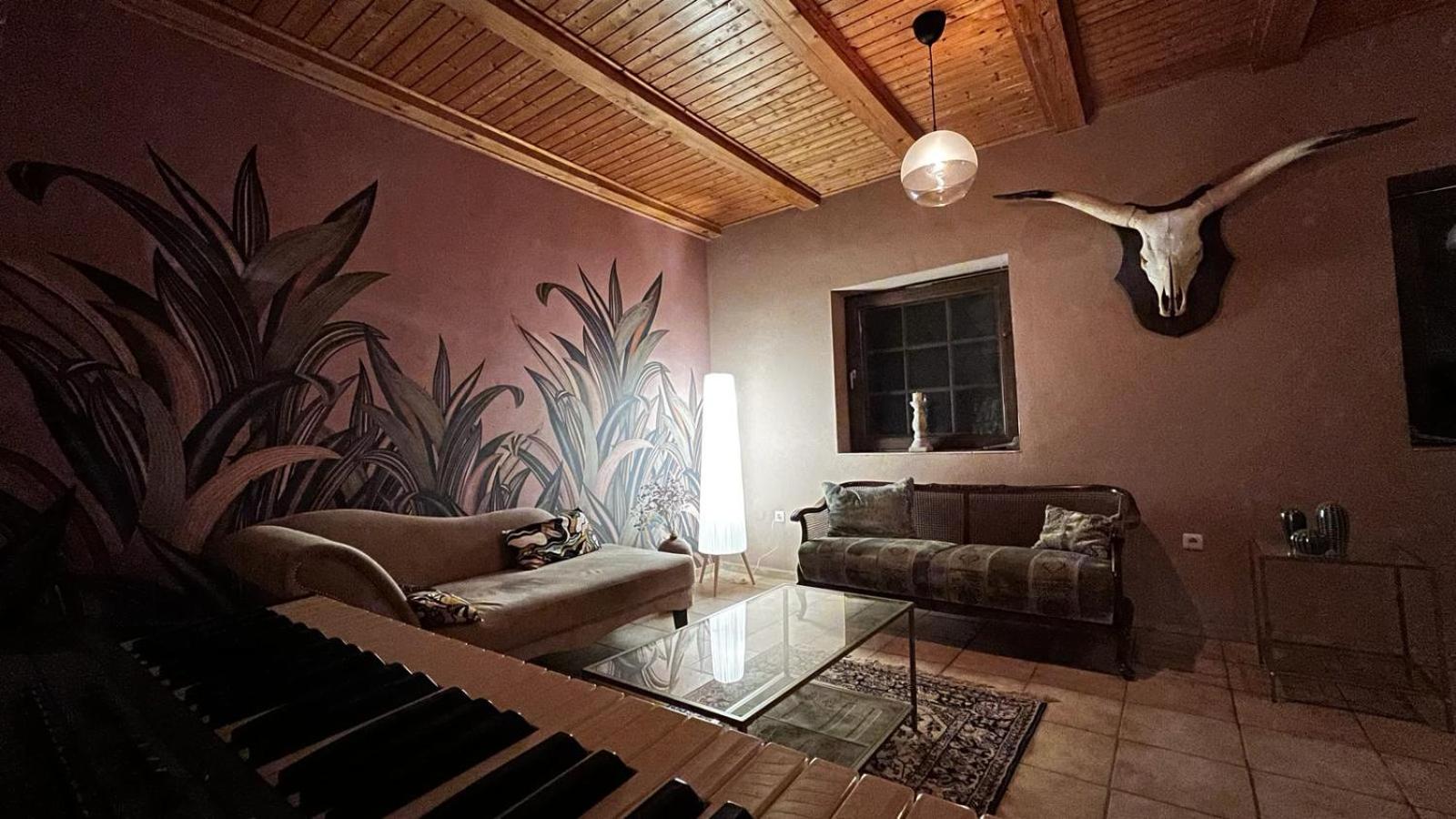 Three-Bedroom House photo 1