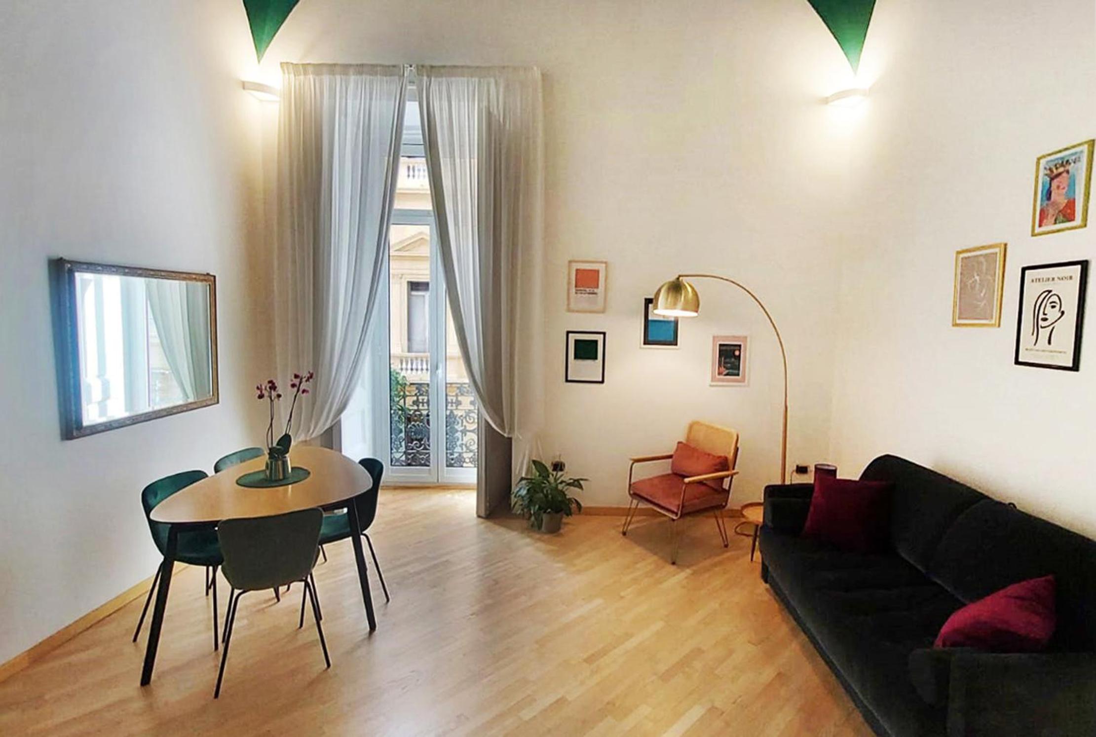 One-Bedroom Apartment