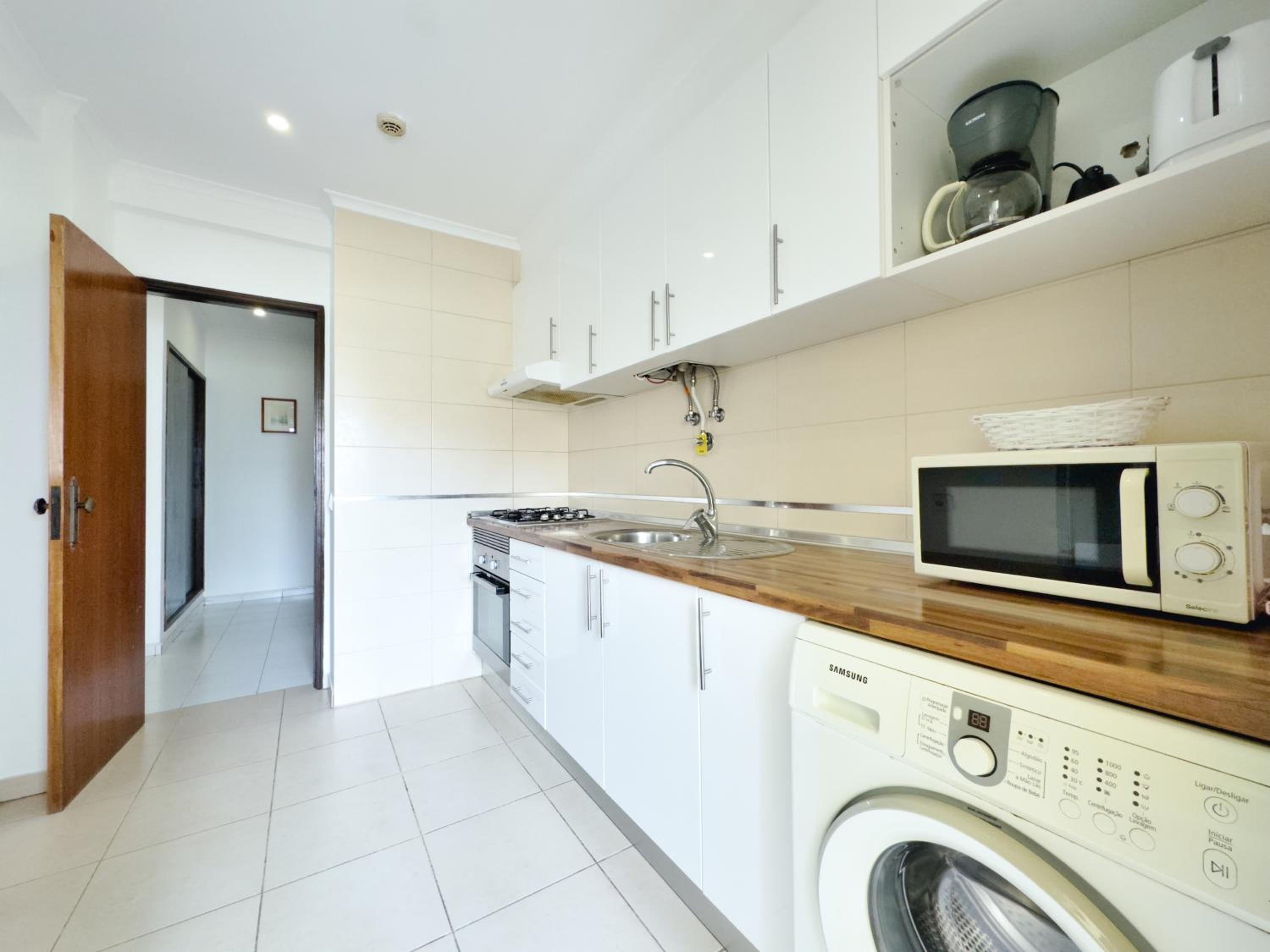 Premium Two-Bedroom Apartment - Photo 7