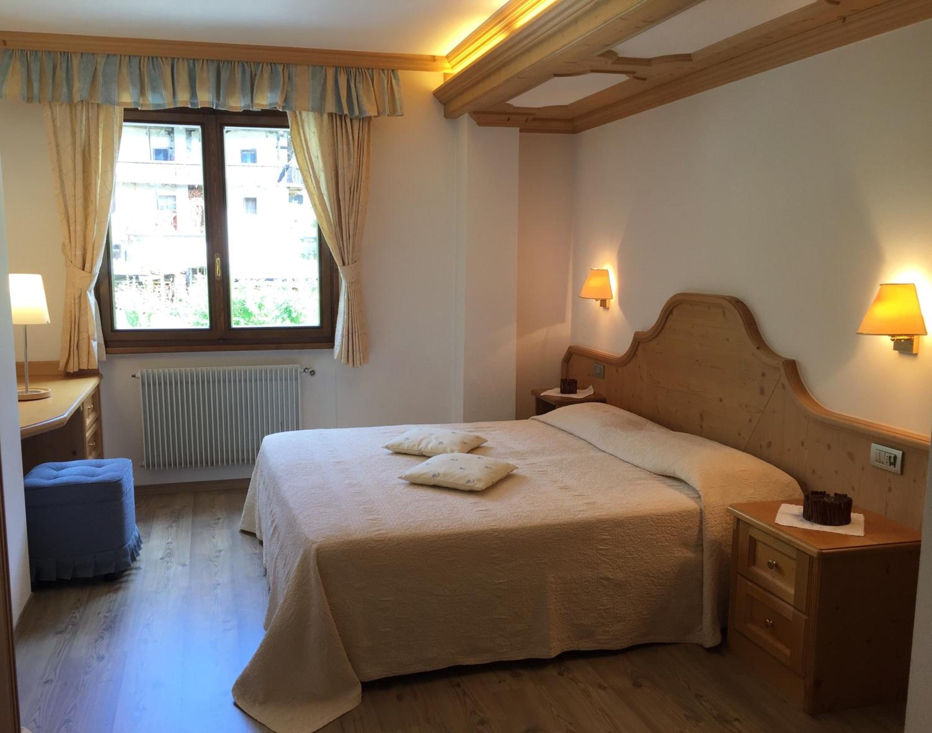 Two-Bedroom Apartment (5 Adults) photo 2