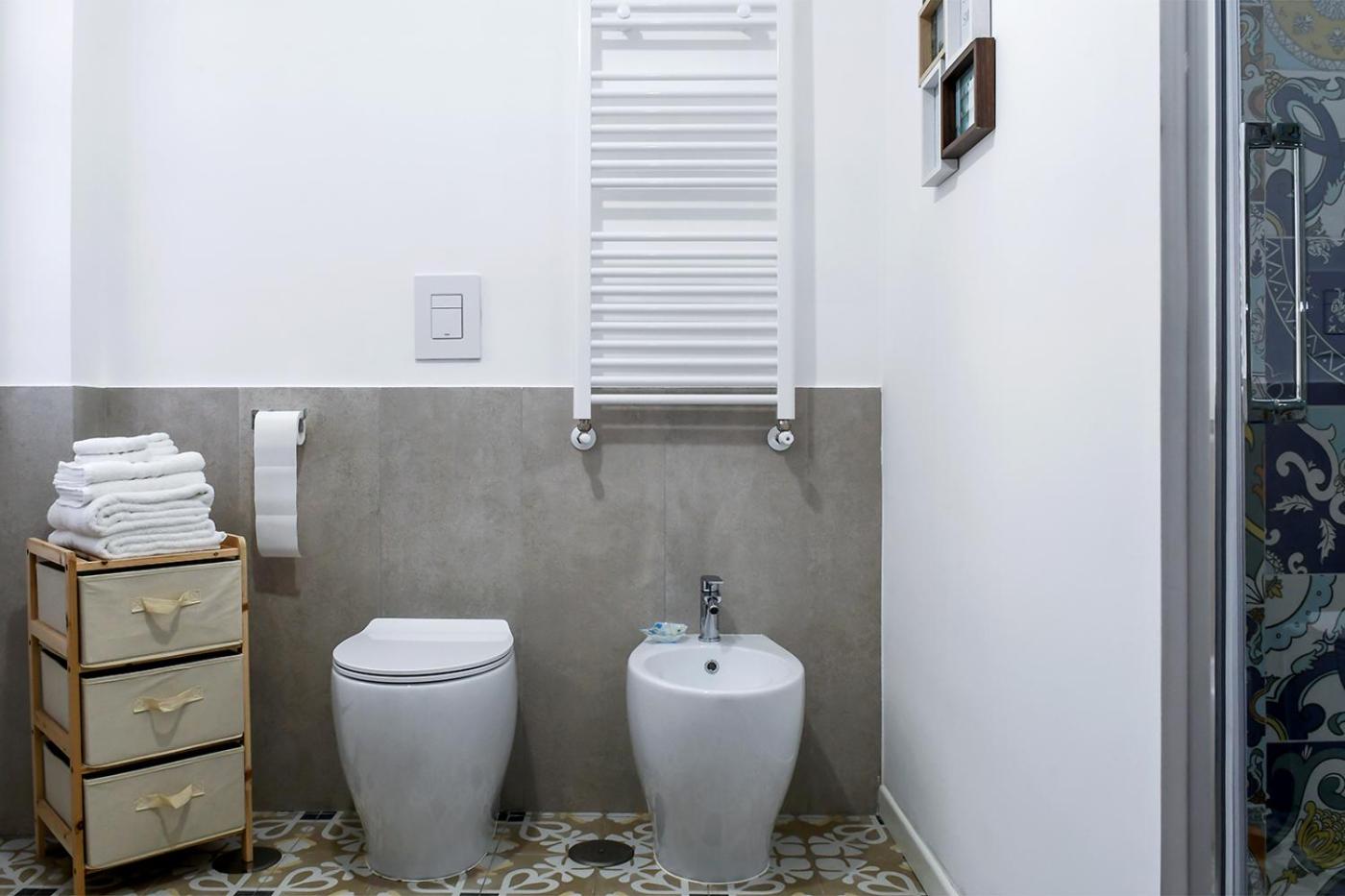 Classic Triple Room - Photo 16