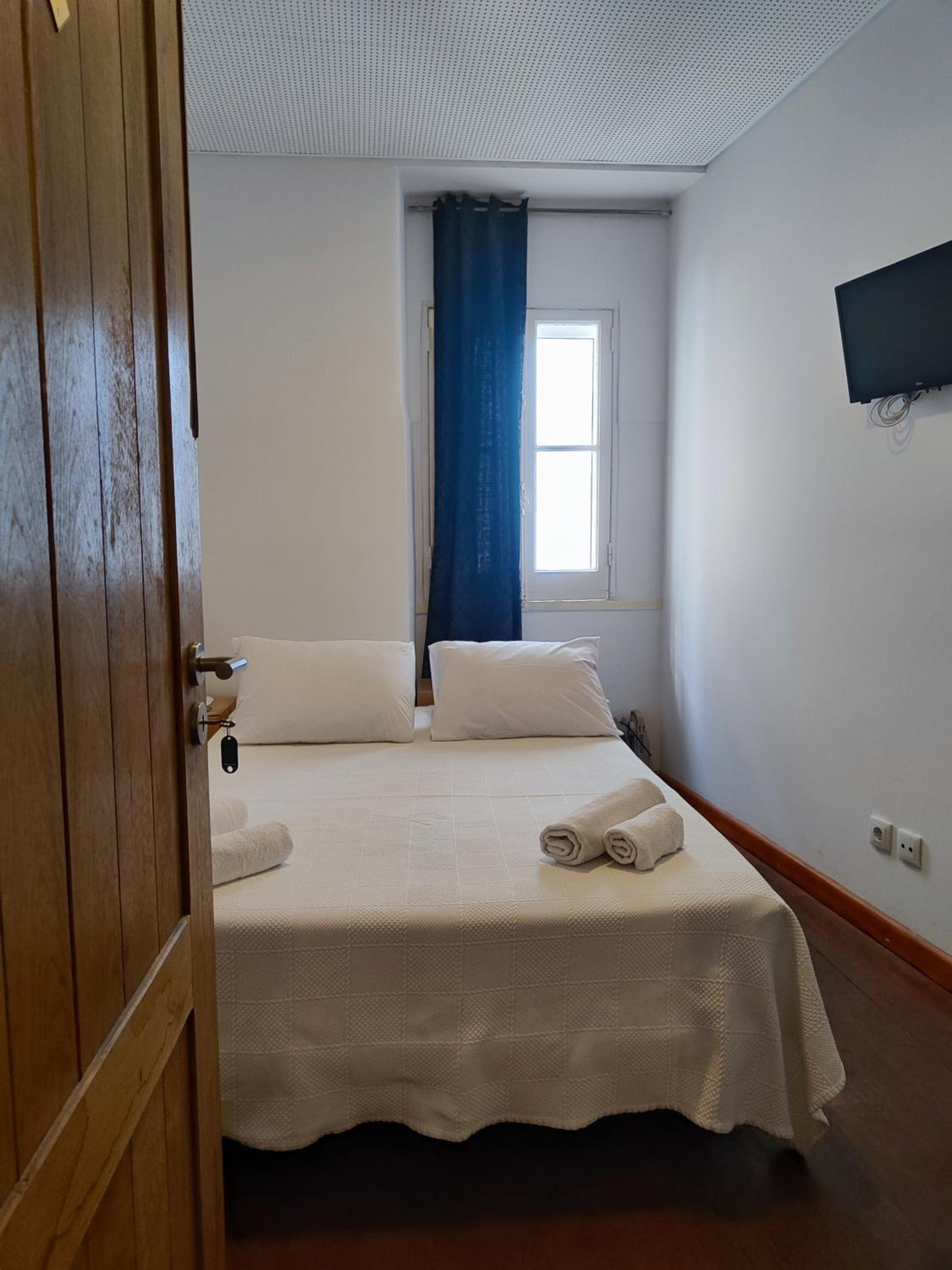 Economy Double Room photo 1