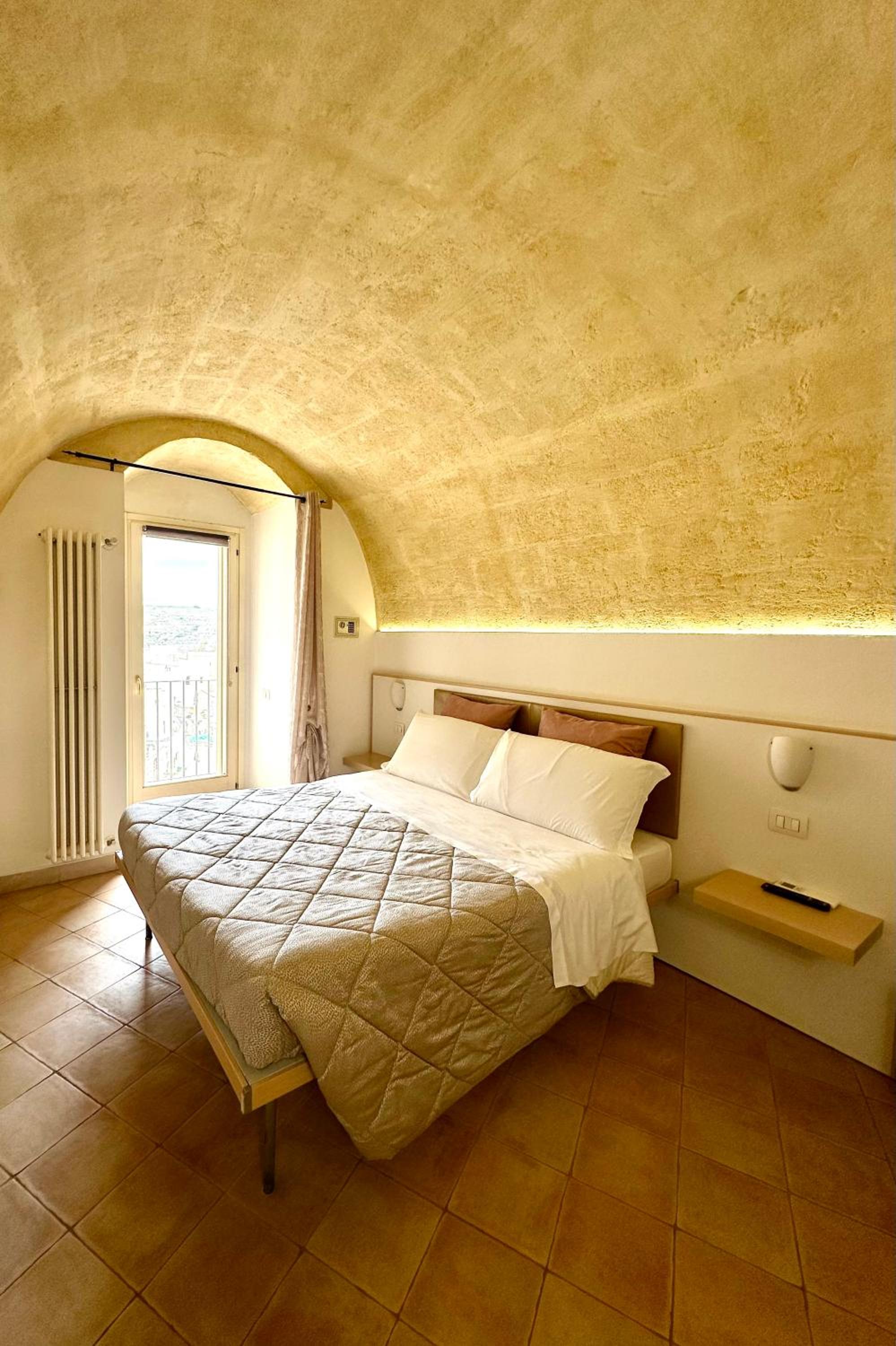 Double Room With Balcony photo 3