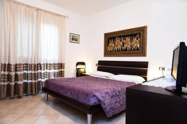 Basic Triple Room