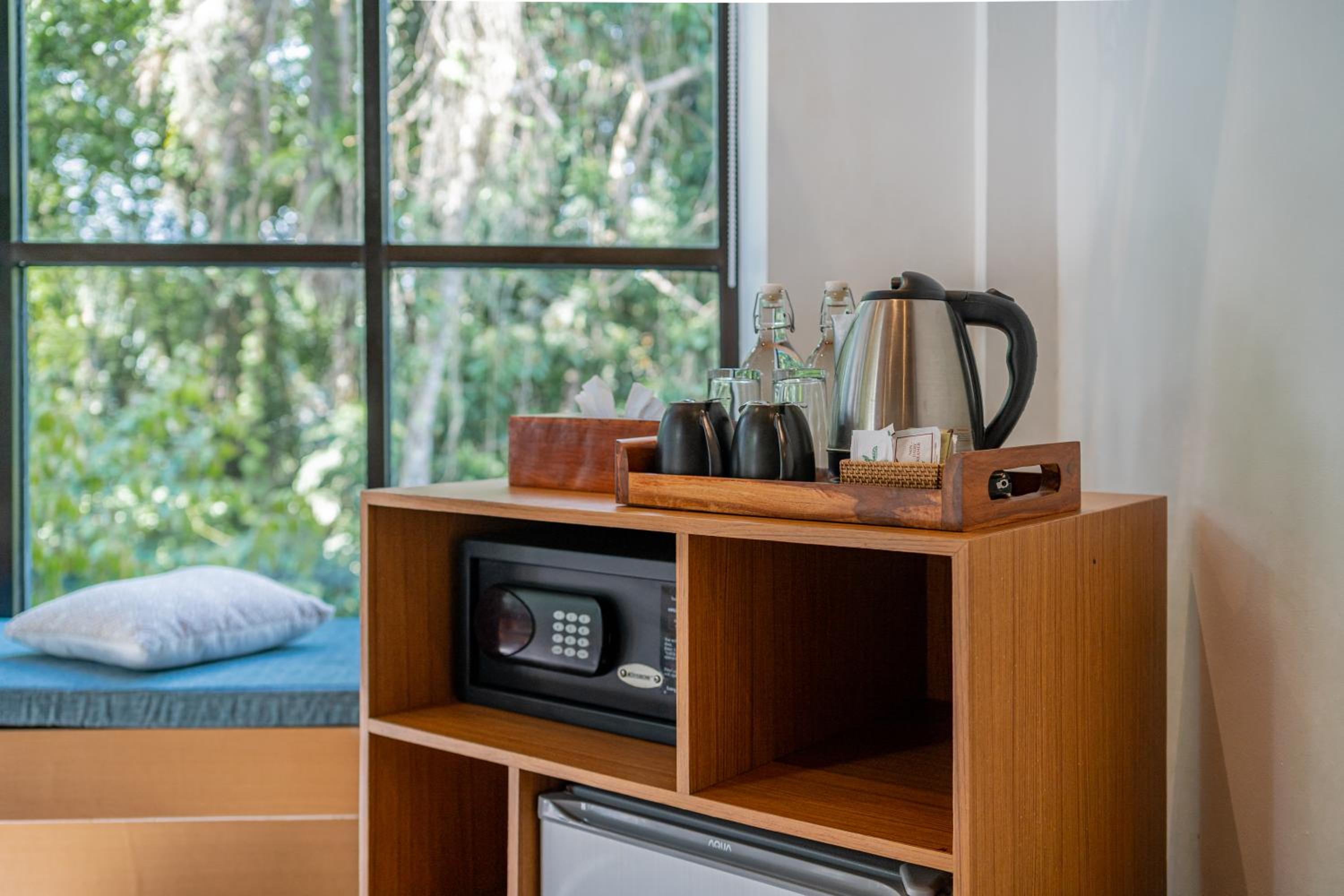 Deluxe Suite with Jungle View photo 2