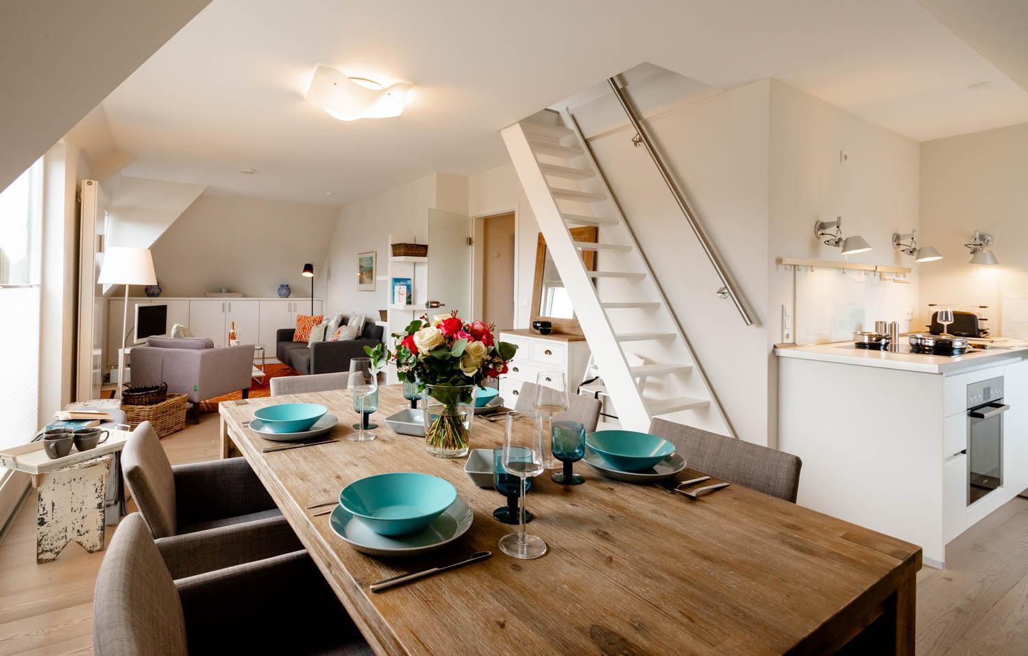 Apartment with Balcony - Photo 26