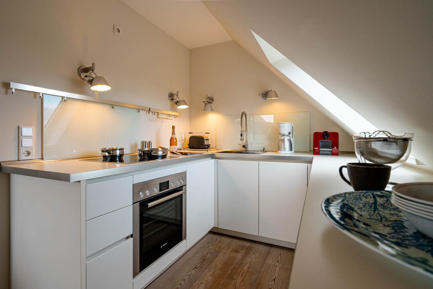 Apartment with Balcony - Photo 24