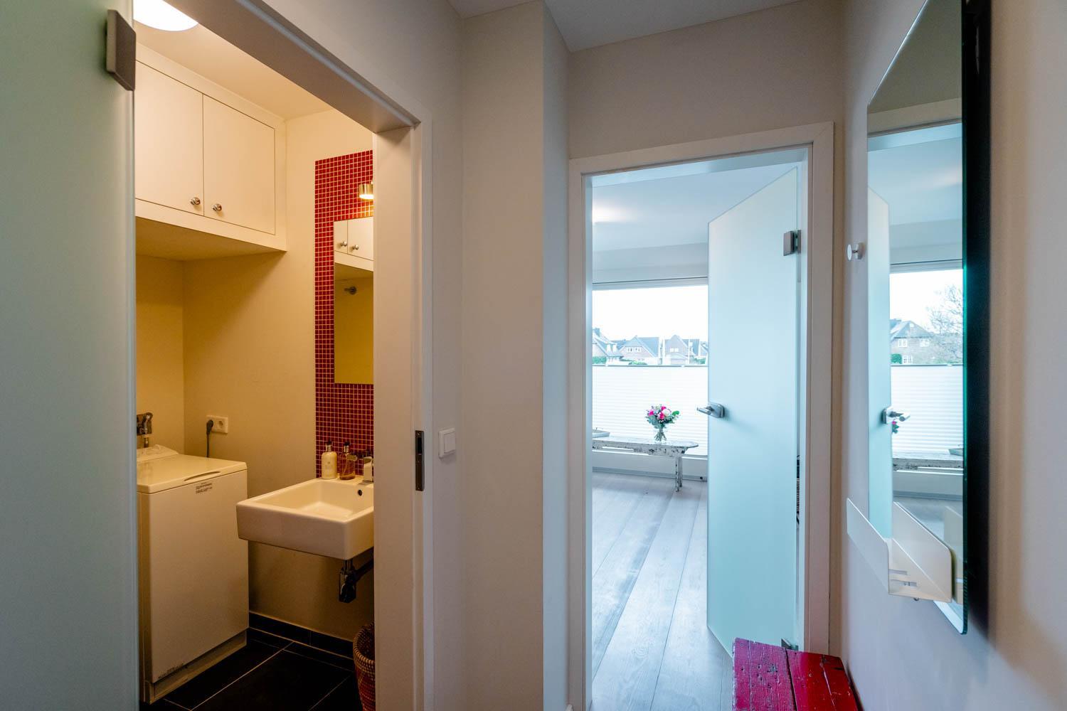 Apartment with Balcony - Photo 51