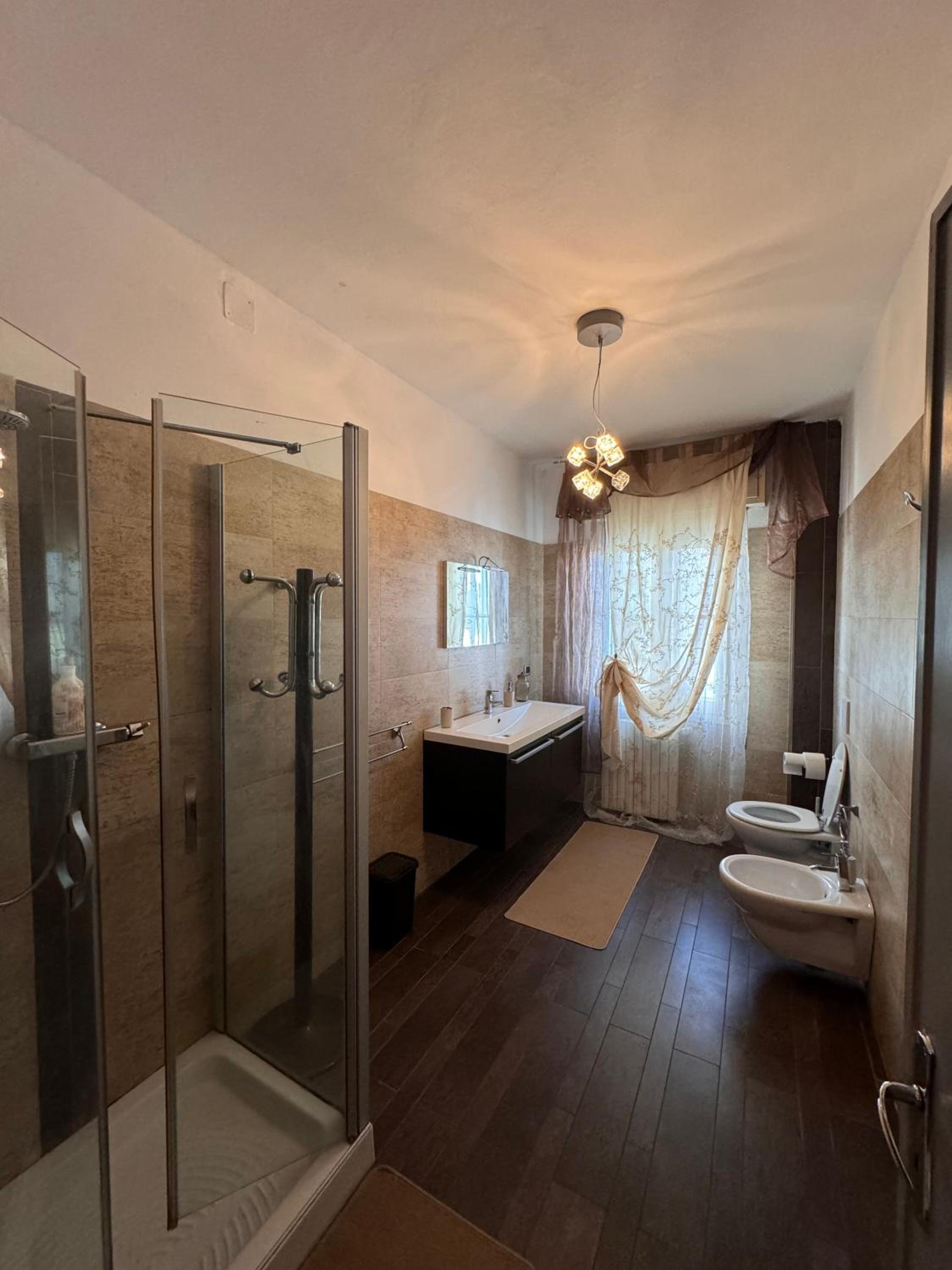 Deluxe Double or Twin Room with Shared Bathroom photo 2