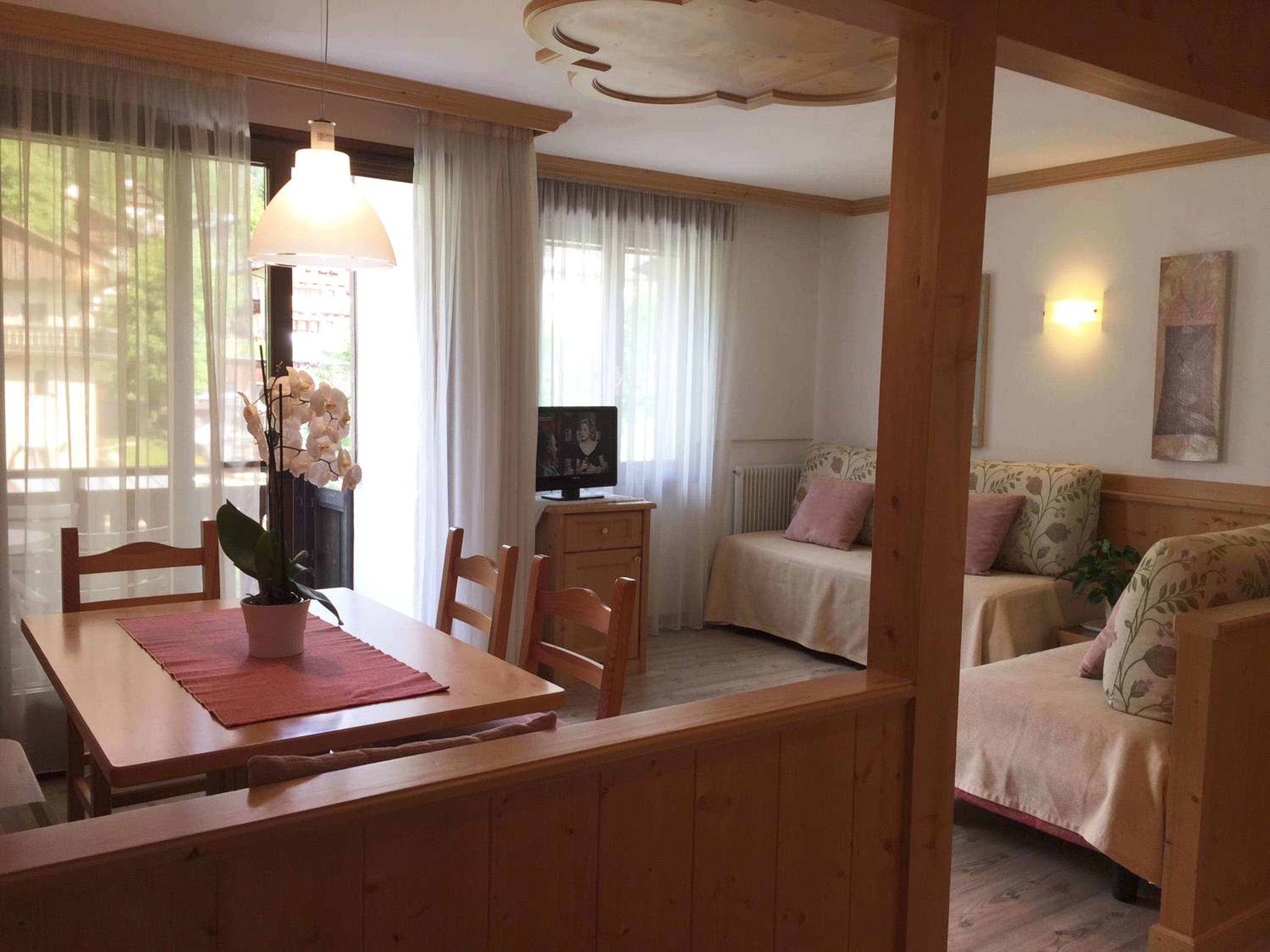 One-Bedroom Apartment (4 Adults) photo 1