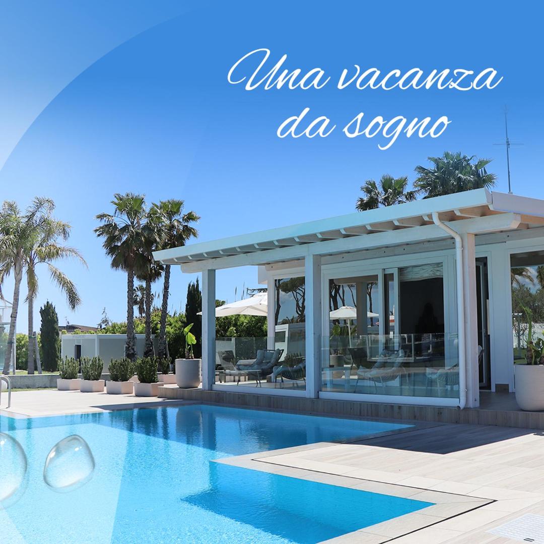 Suite with Private Pool - Photo 3