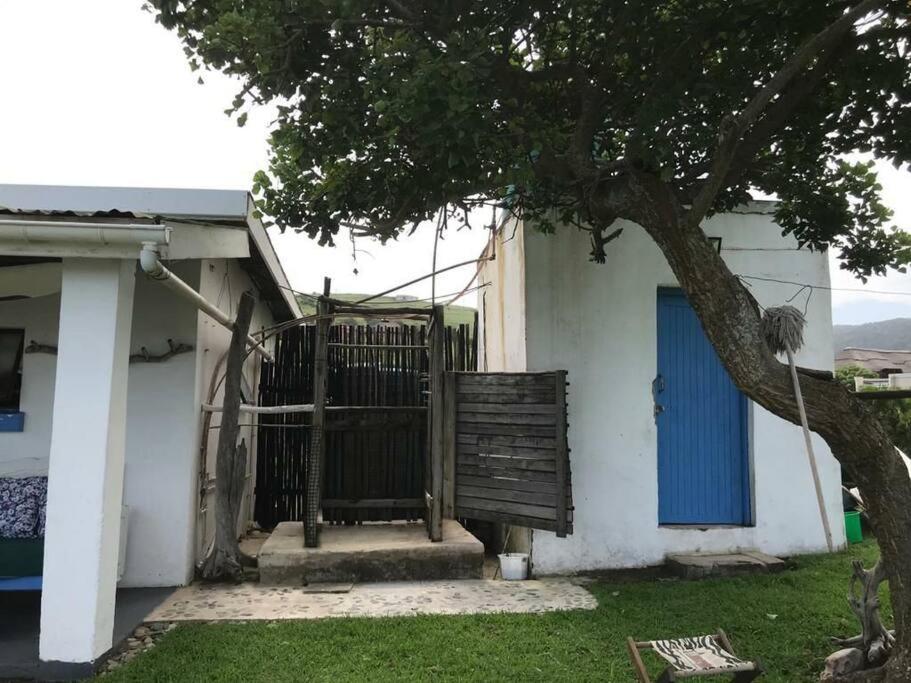 One-Bedroom House photo 2