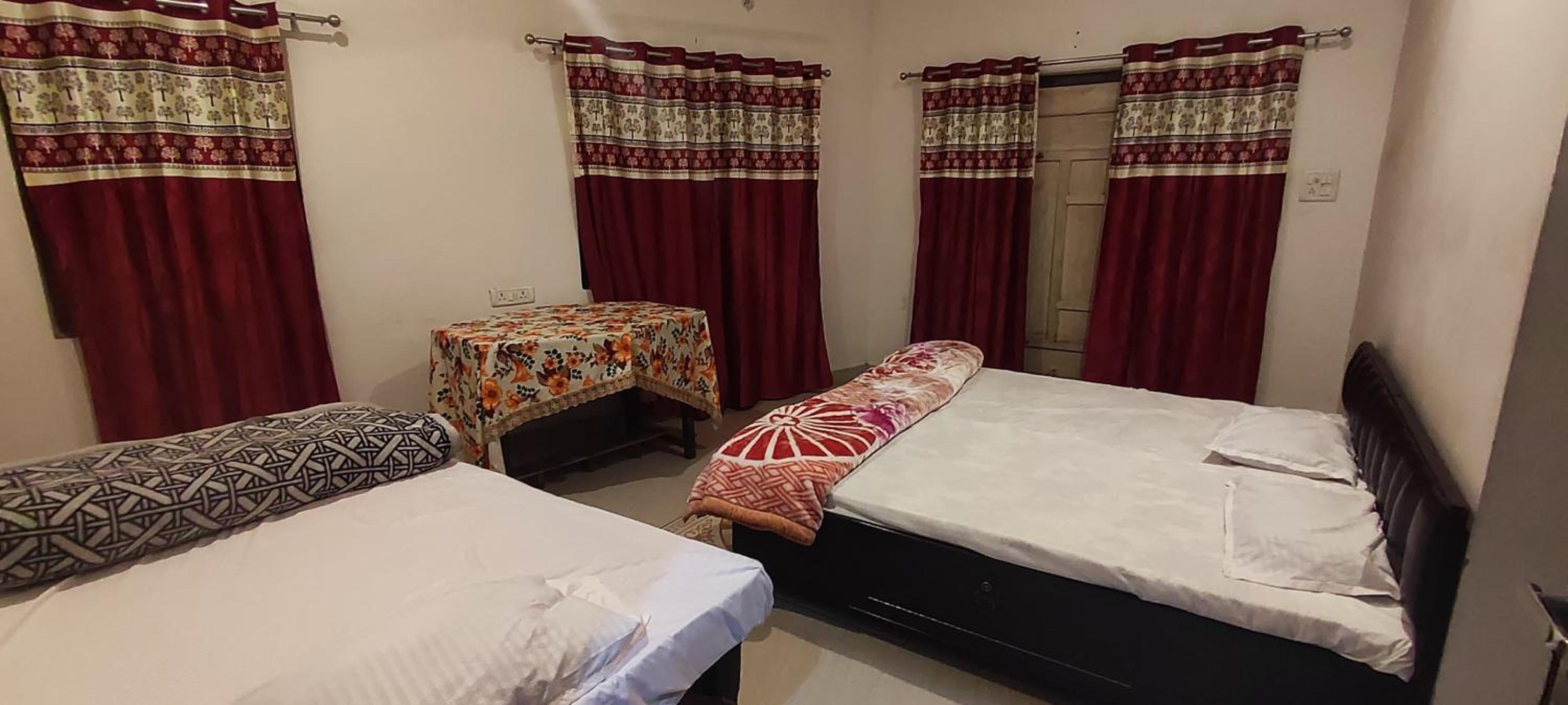Deluxe Double or Twin Room with Balcony photo 1