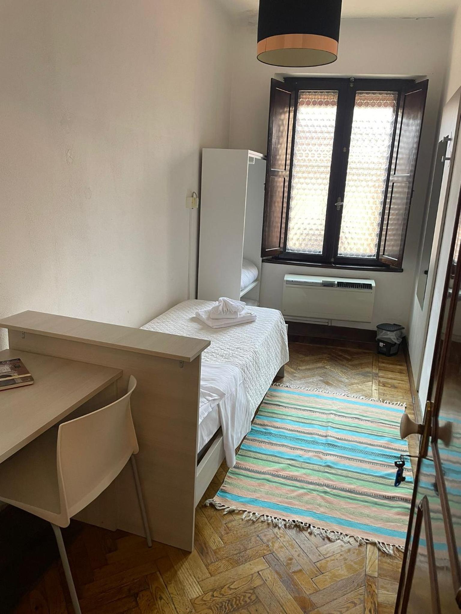 Standard Single Room with Shared Bathroom