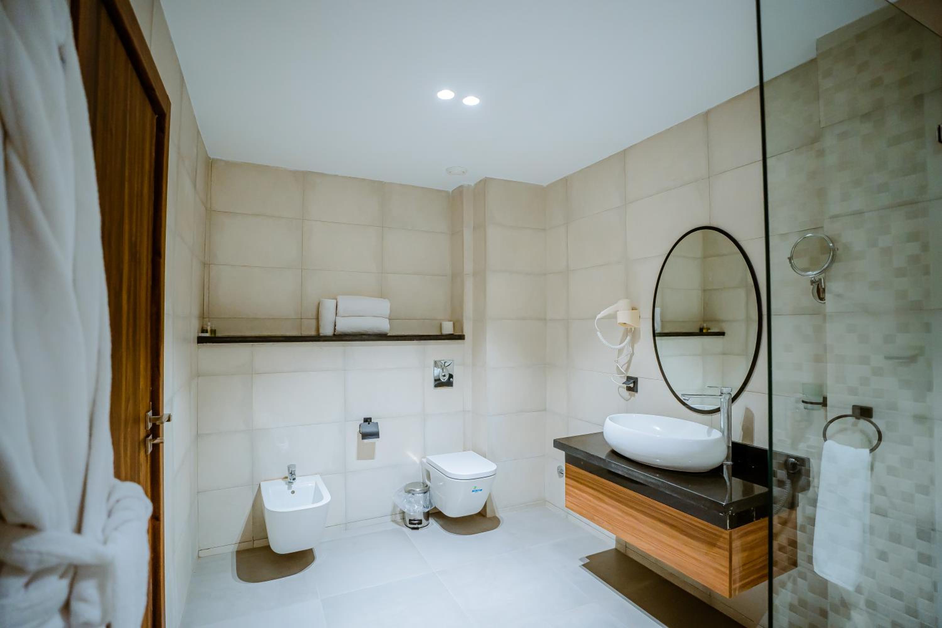 Deluxe Suite photo 2