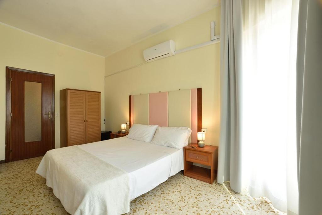 Triple Room - Photo 5