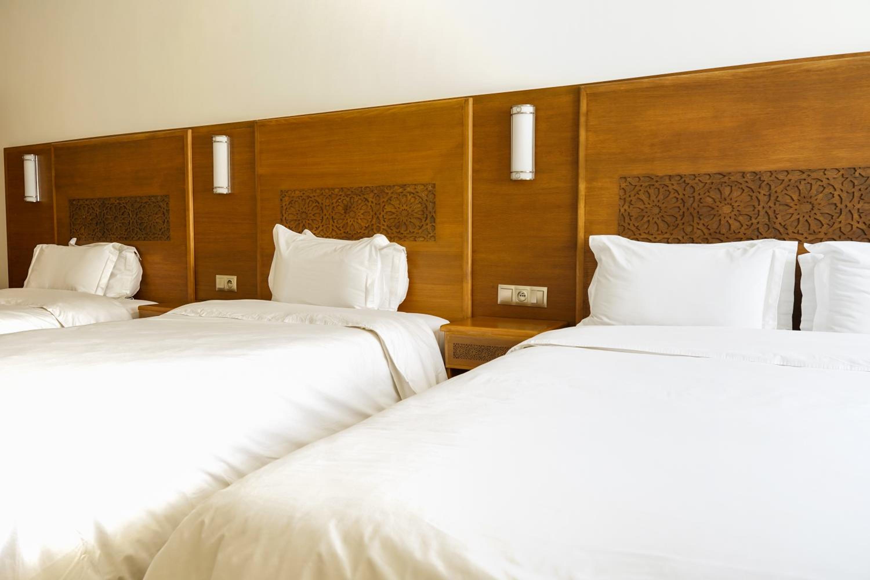 Standard Triple Room - Photo 4