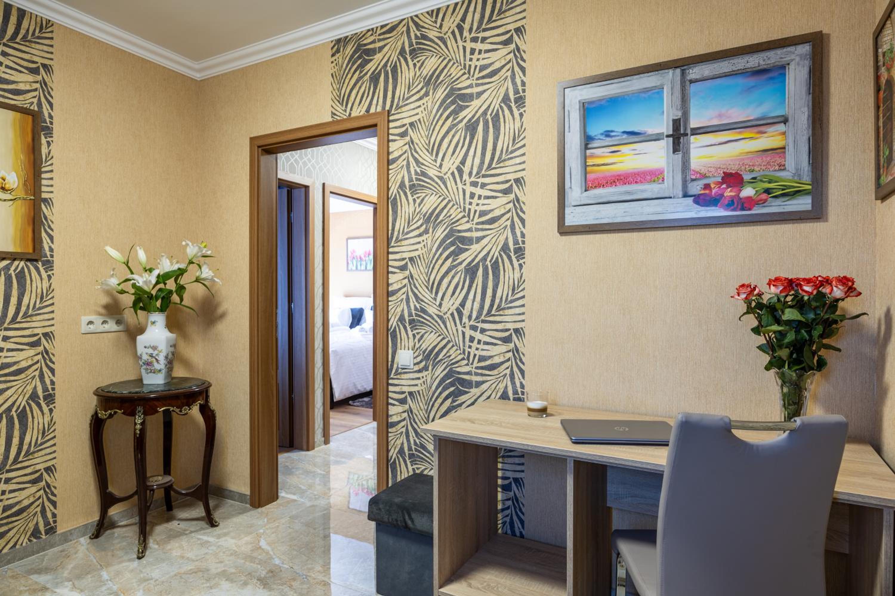 Deluxe Suite photo 3