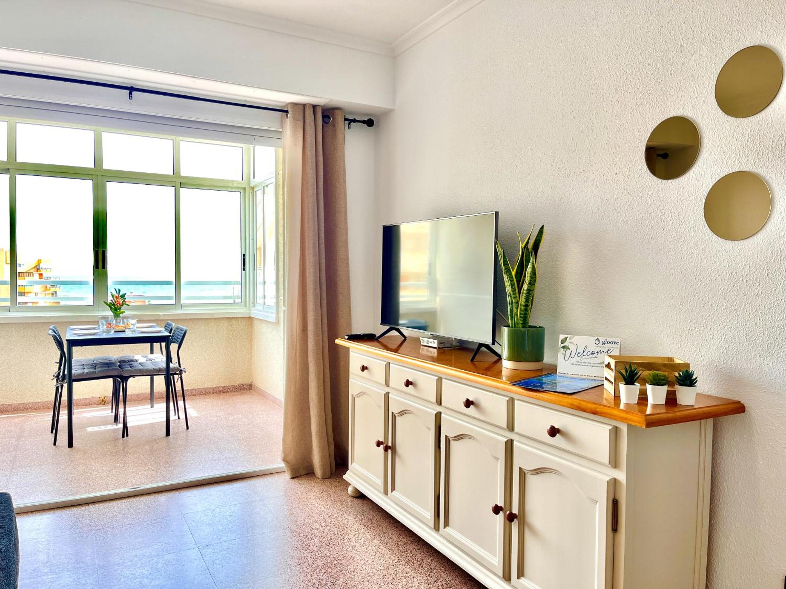 Apartamento con vista al mar