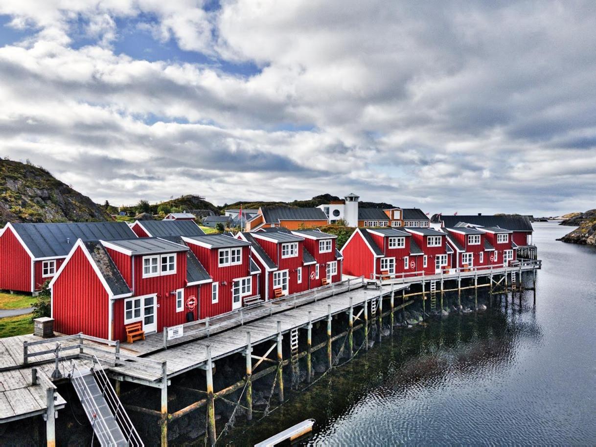Two-Bedroom Cottage with Sea View - Photo 8