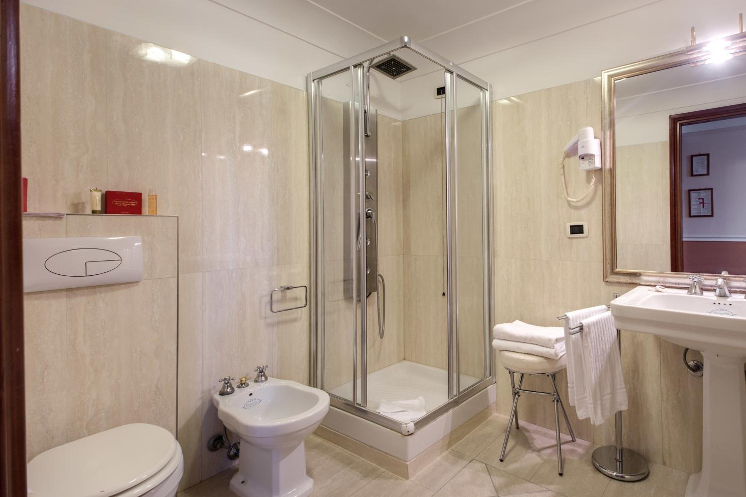 Executive Double or Twin Room photo 2