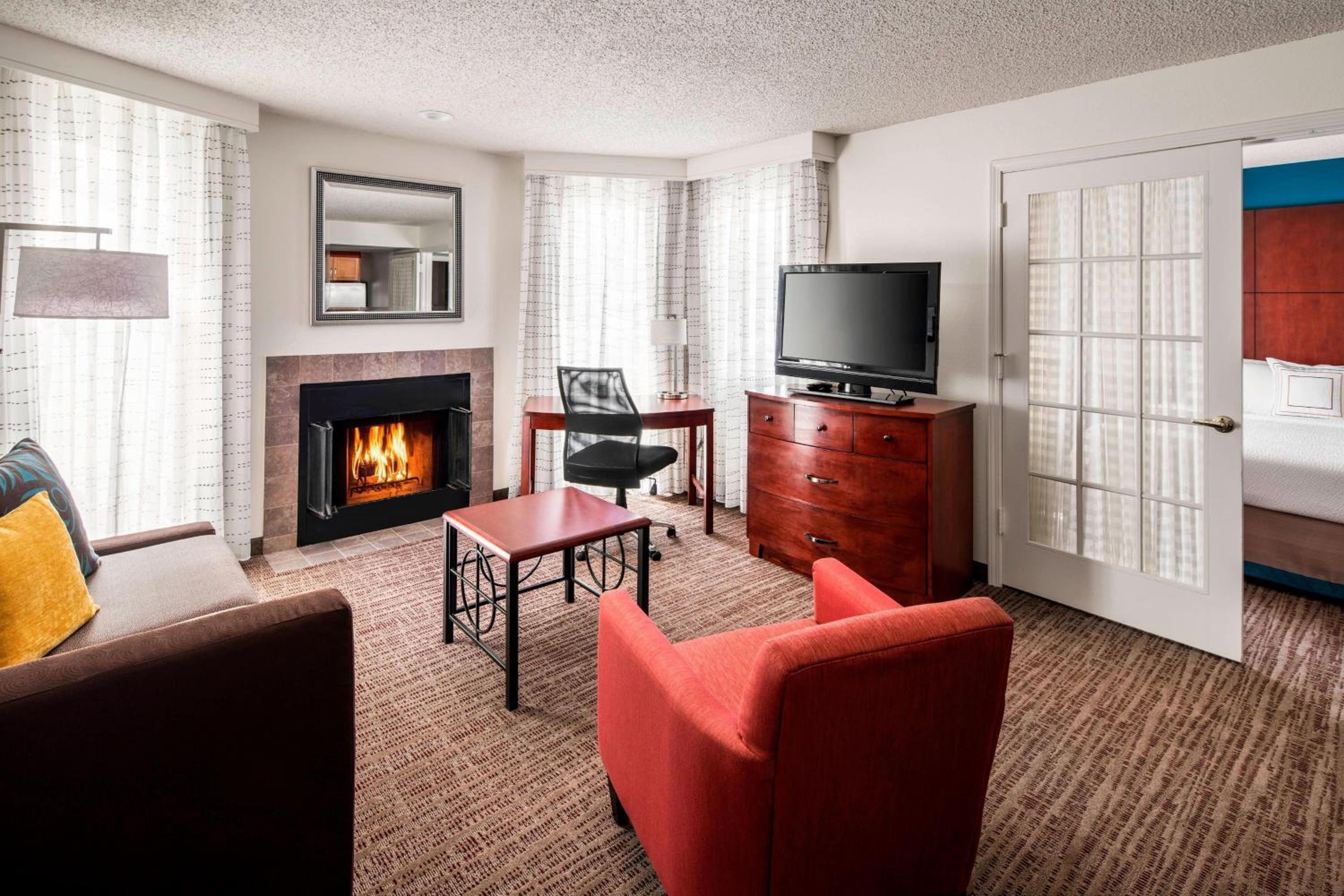 Two-Bedroom Suite - Photo 1