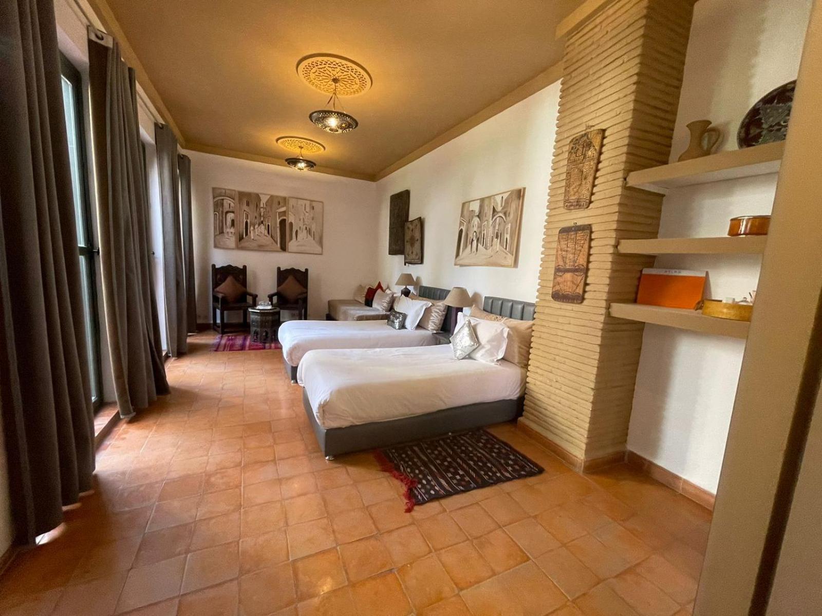 Family Suite with Terrace photo 2