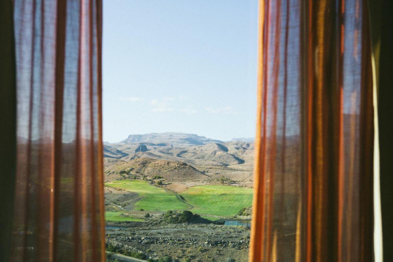 Deluxe Double Room with Balcony and Golf Course Views photo 3