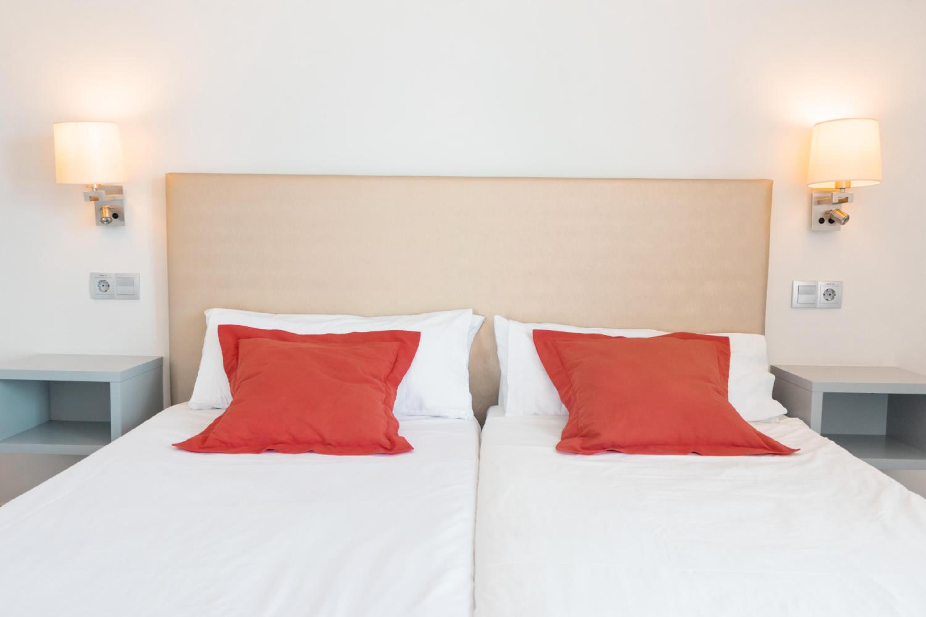 Apartamento con Balcón