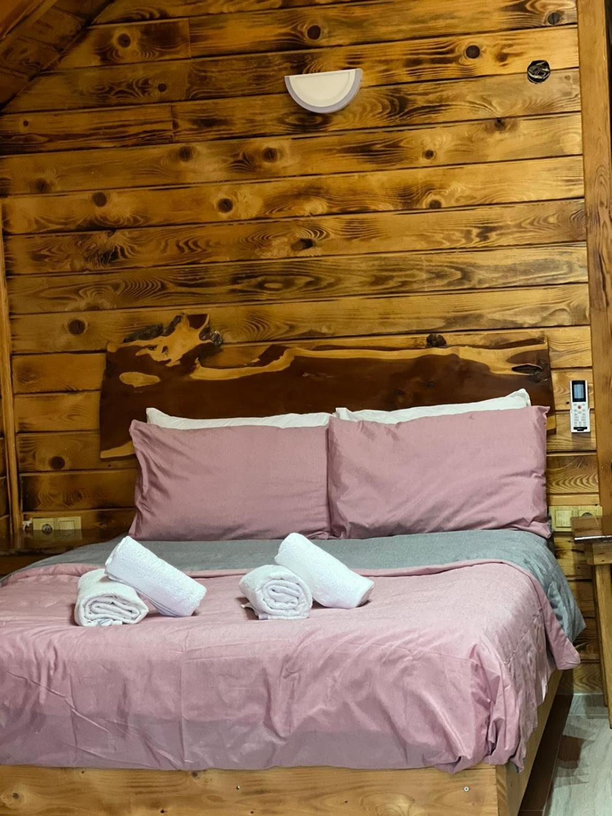 Deluxe Double Room with Balcony and Sea View