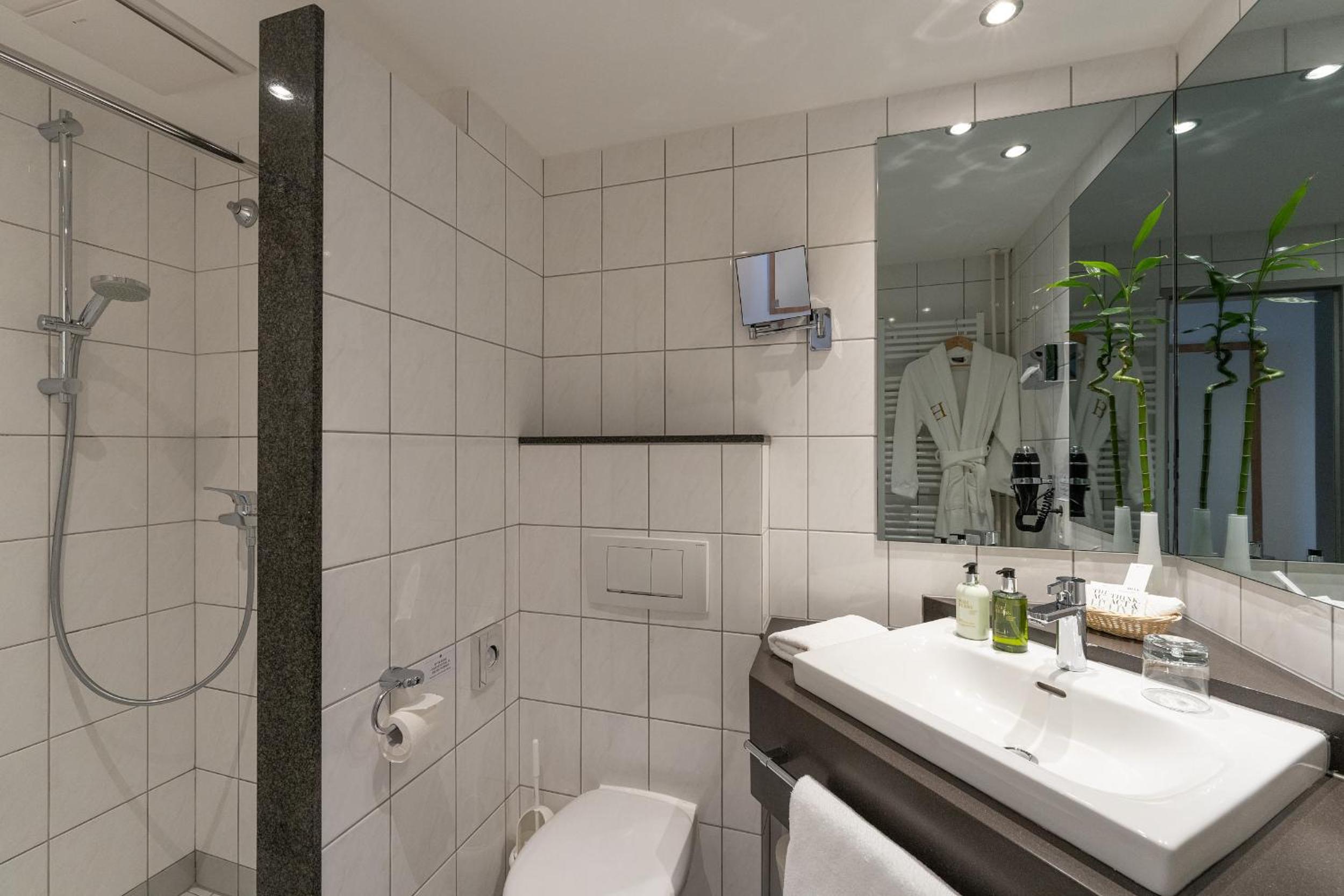 Single Room with Sea View - Ground Floor