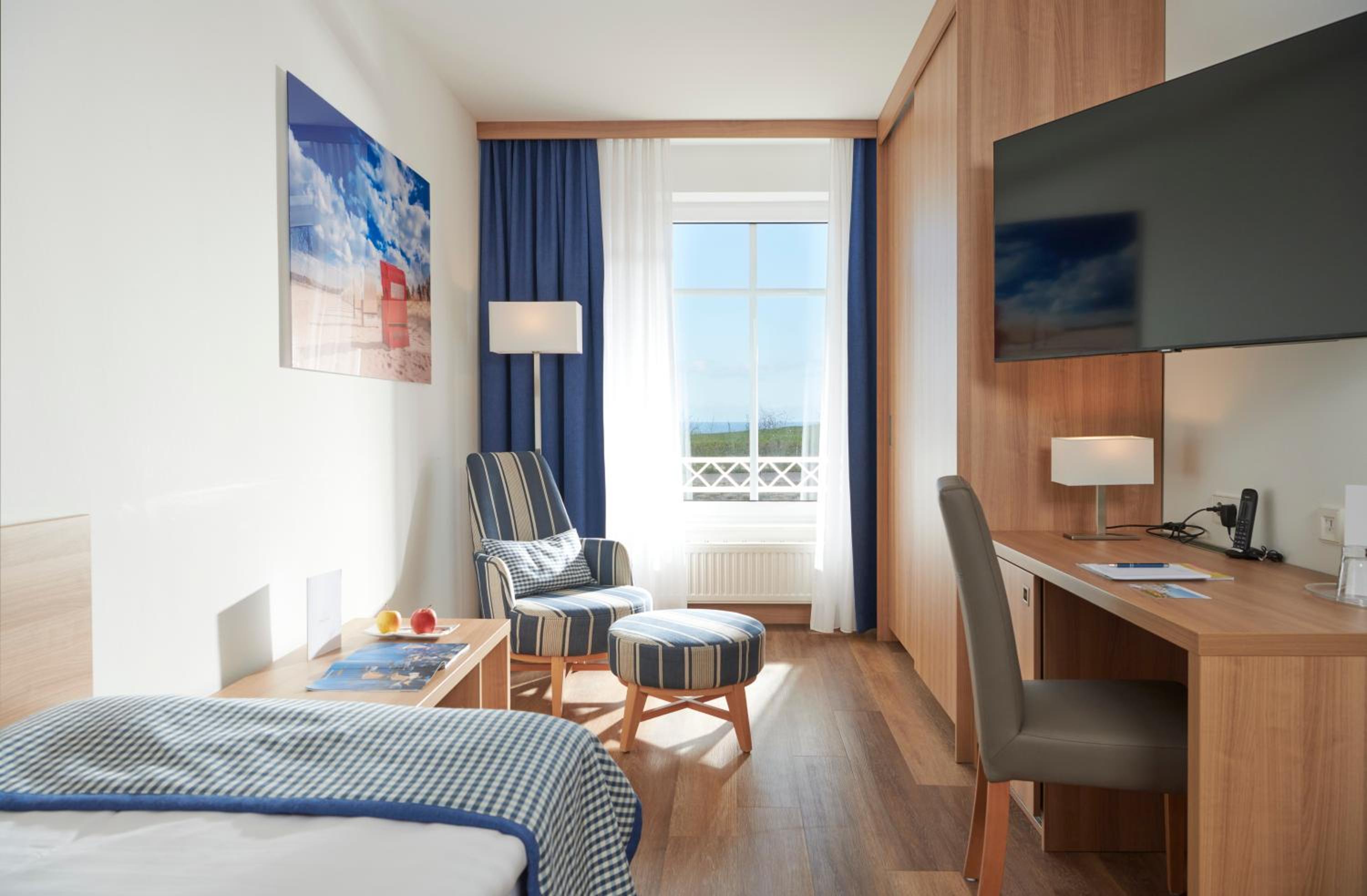 Single Room with Sea View - Ground Floor
