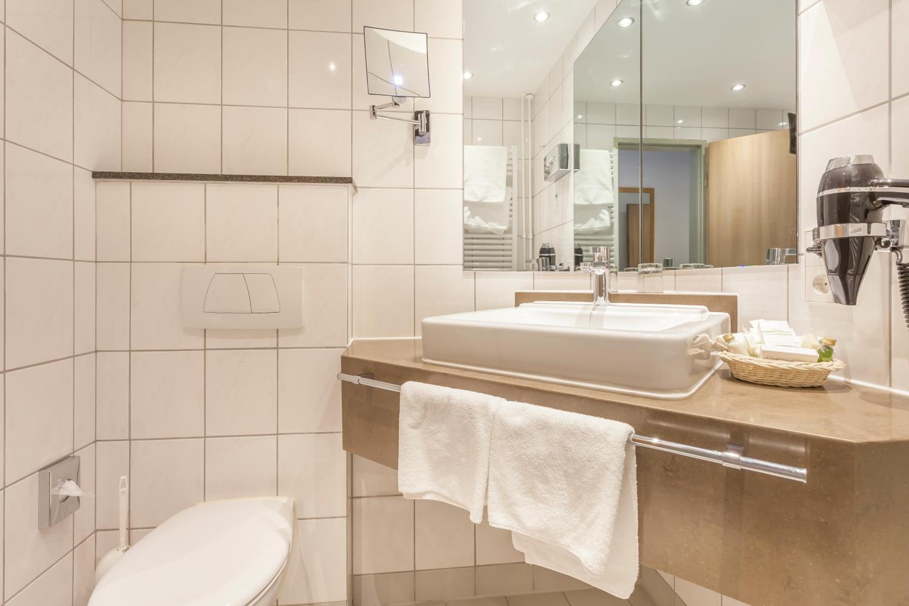 Kleines Double Room mit direktem Meerblick ohne Balkon