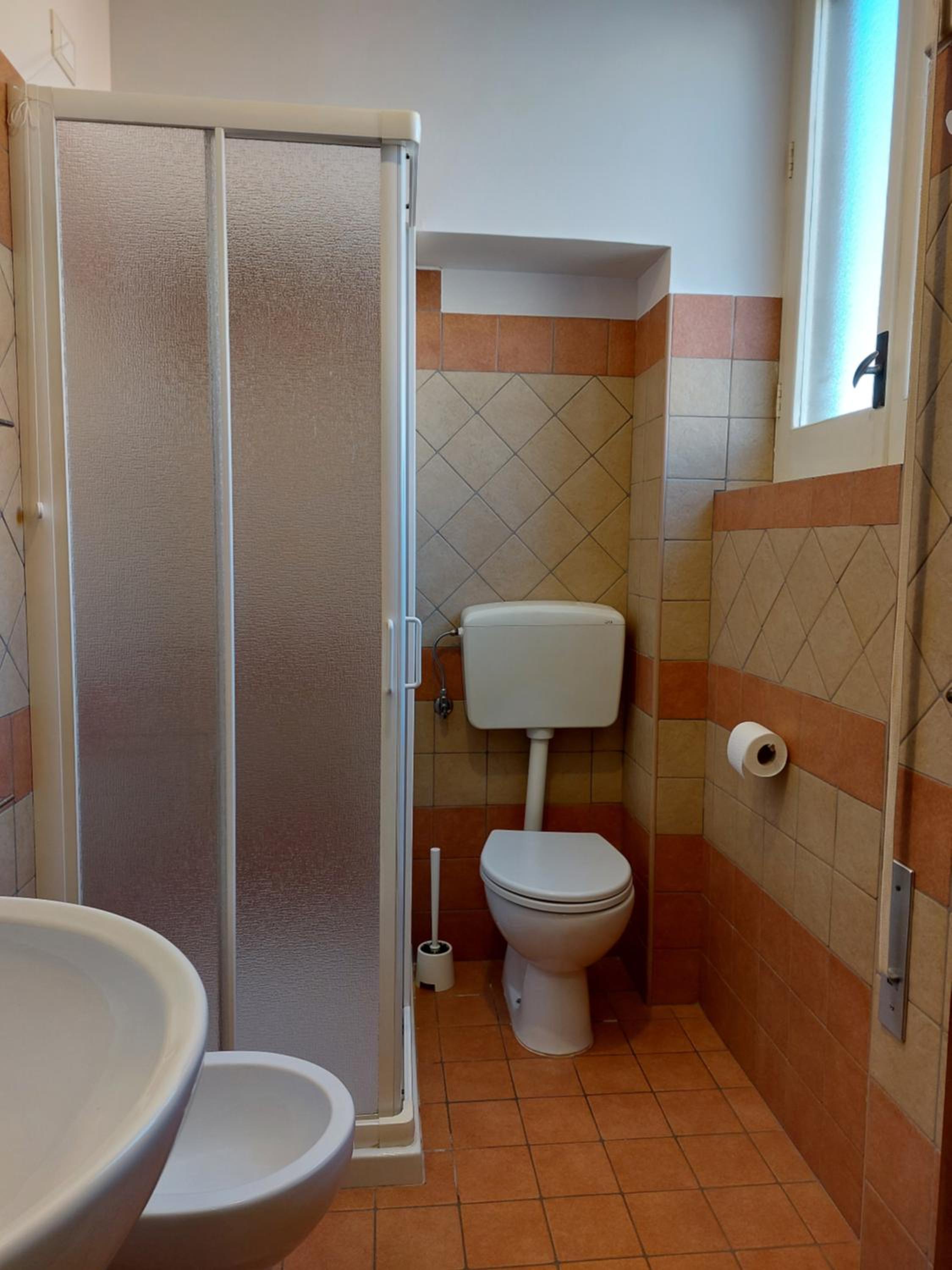 Small Double or Twin Room - Photo 18