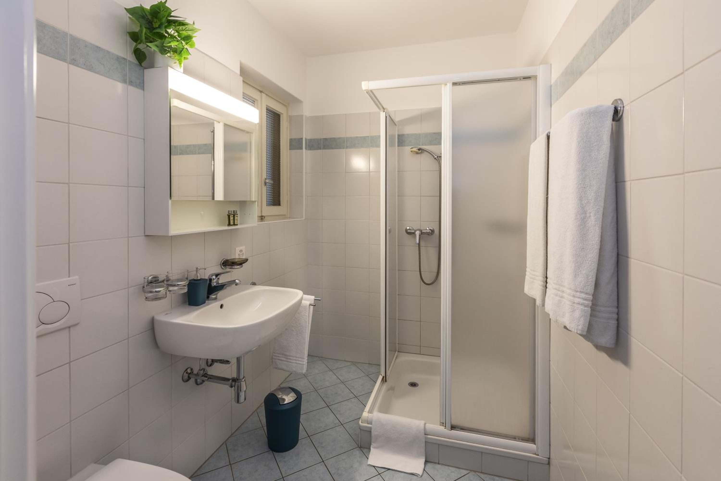 Superior Double Room - Photo 3