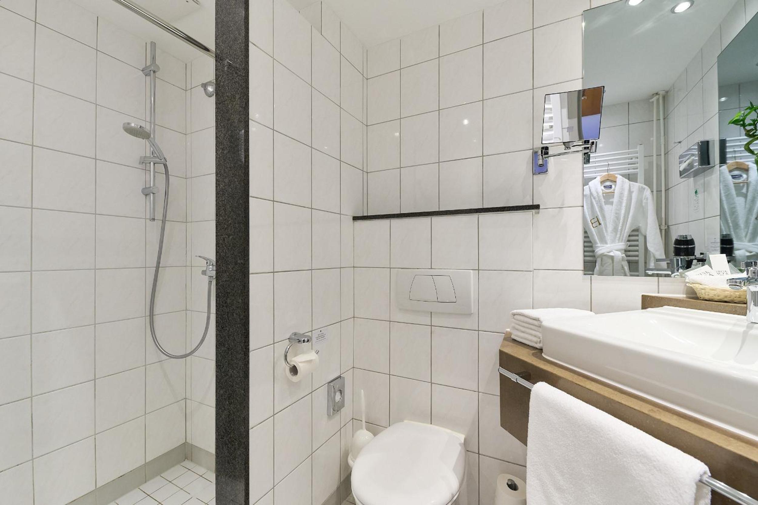 Kleines Double Room mit direktem Meerblick ohne Balkon thumbnail 6