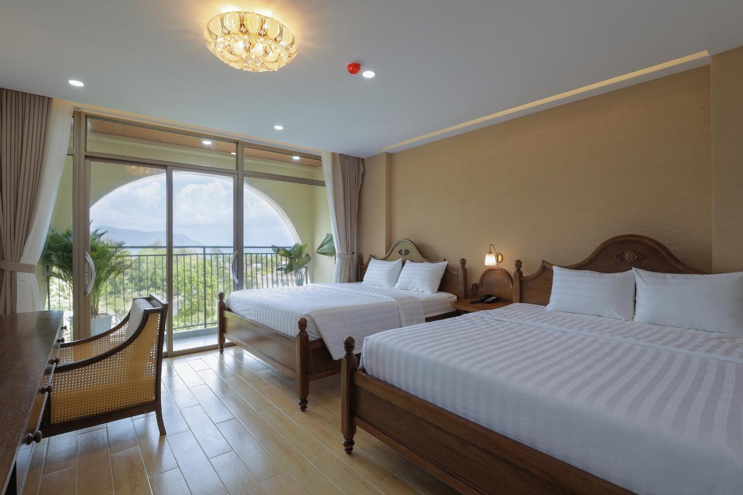 Quadruple Room with Sea View photo 1