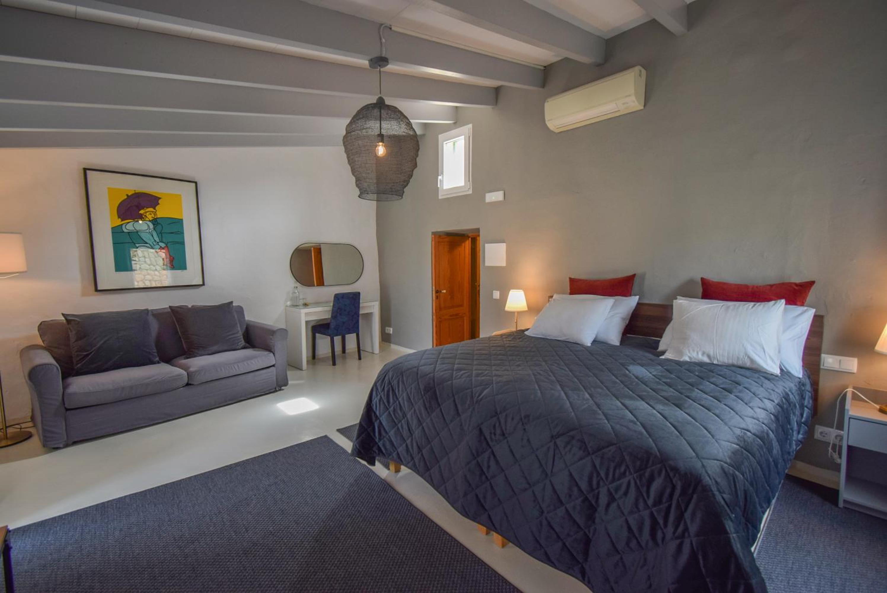 Double Room With Private Bathroom photo 2