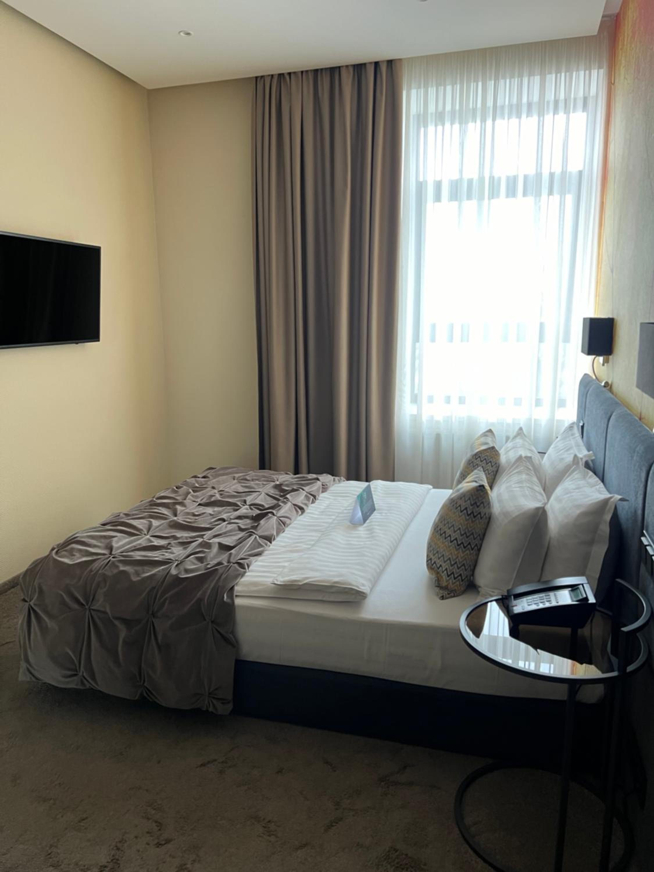 Large Double Room