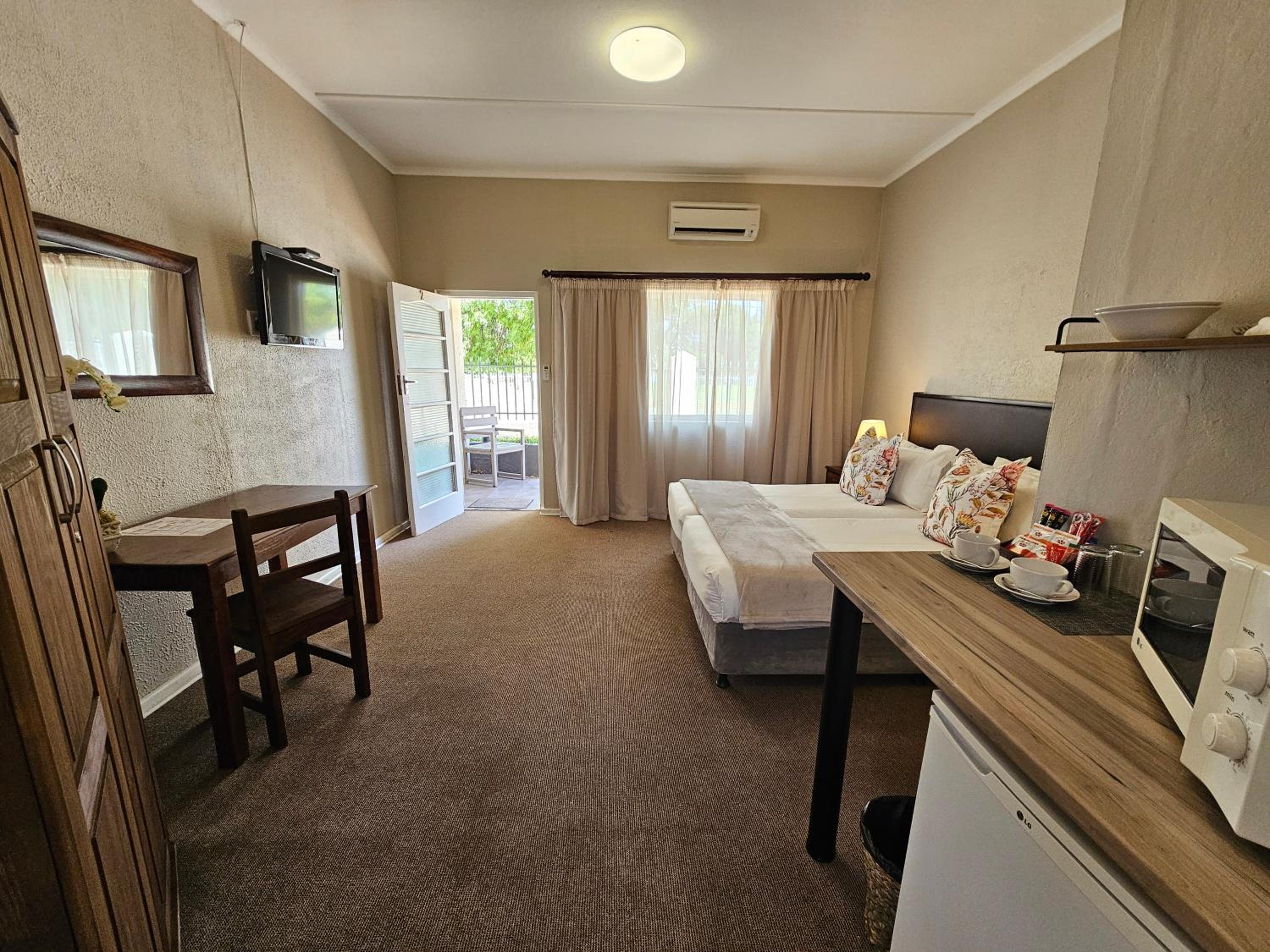 King Room - Photo 11