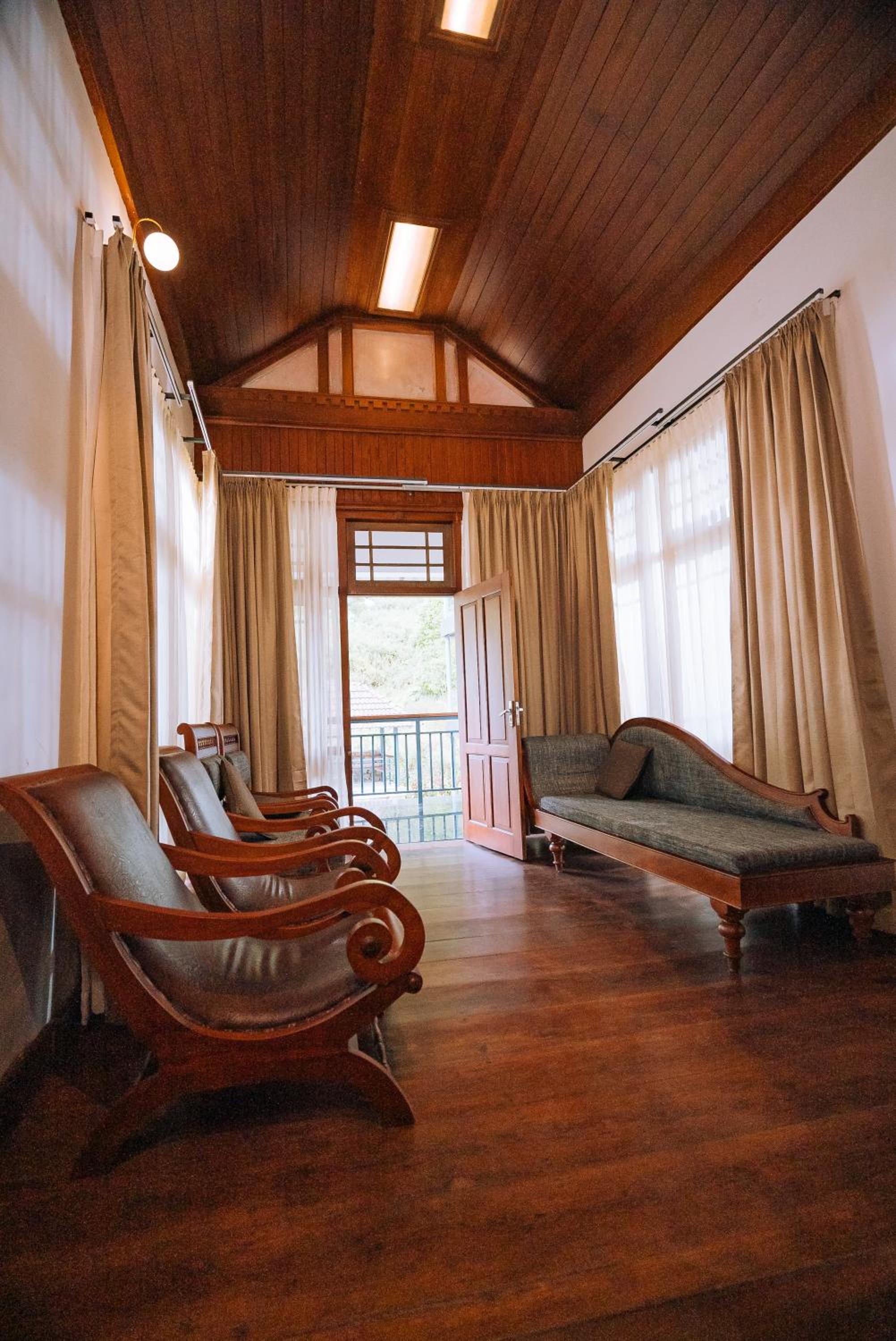 Deluxe Bungalow - Photo 16
